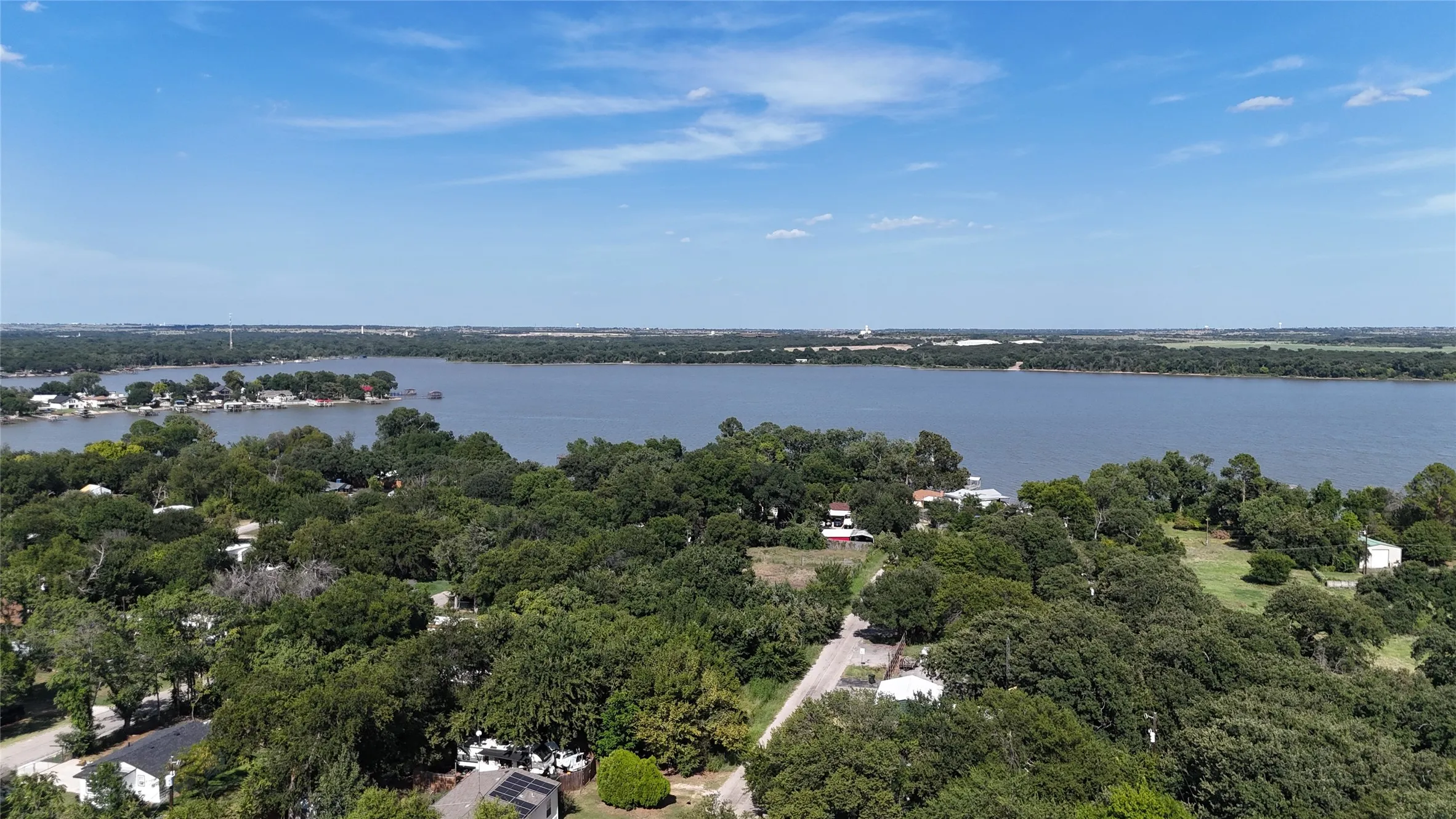 Manufactured Home For Sale in Tarrant County , 7151 Alcove Street, Azle, Texas 76020, 3 Bedroom, 2 Bathroom, Garage spaces, 1,216 Sqft, built in 2026, mls#21344479, Real Estate Agent in Azle, Homes For Sale in Tarrant county, Homes For Sale in Azle, Realtor in Azle Texas, Real Estate Brokerage Independent Realty Texas, Luminita Cordes Realtor