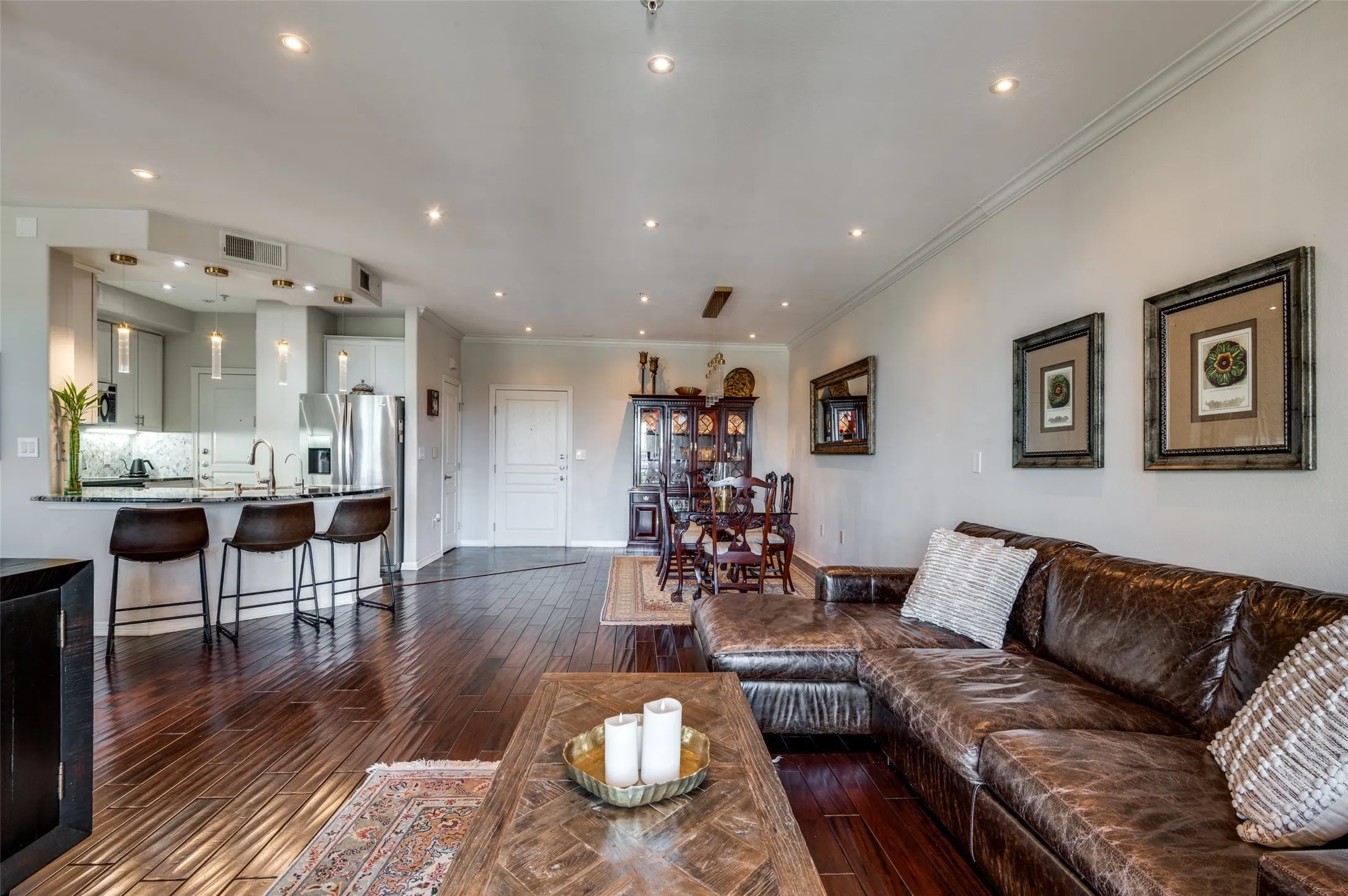 Open floor plan with eat-at bar