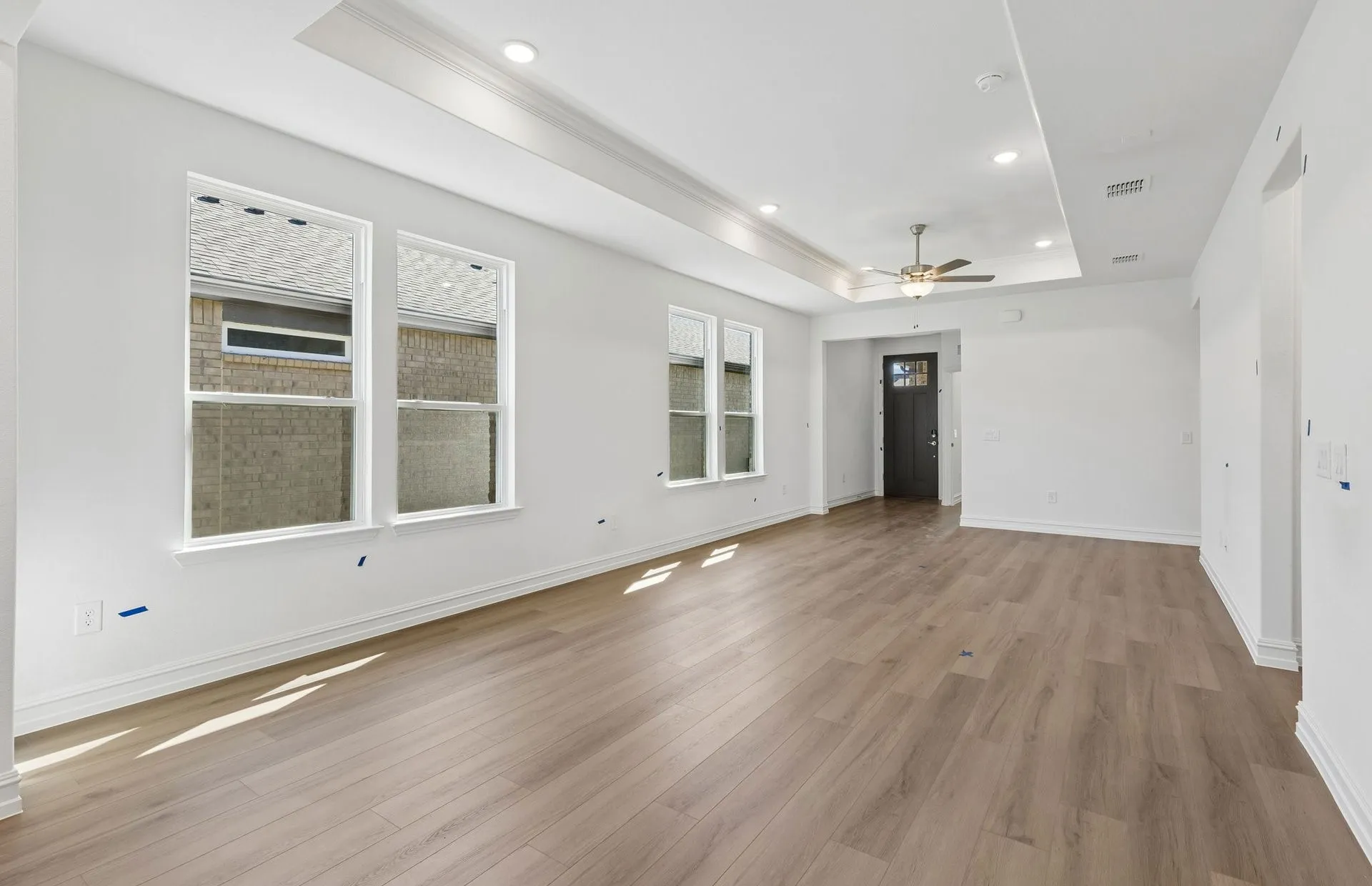 Spacious living room
