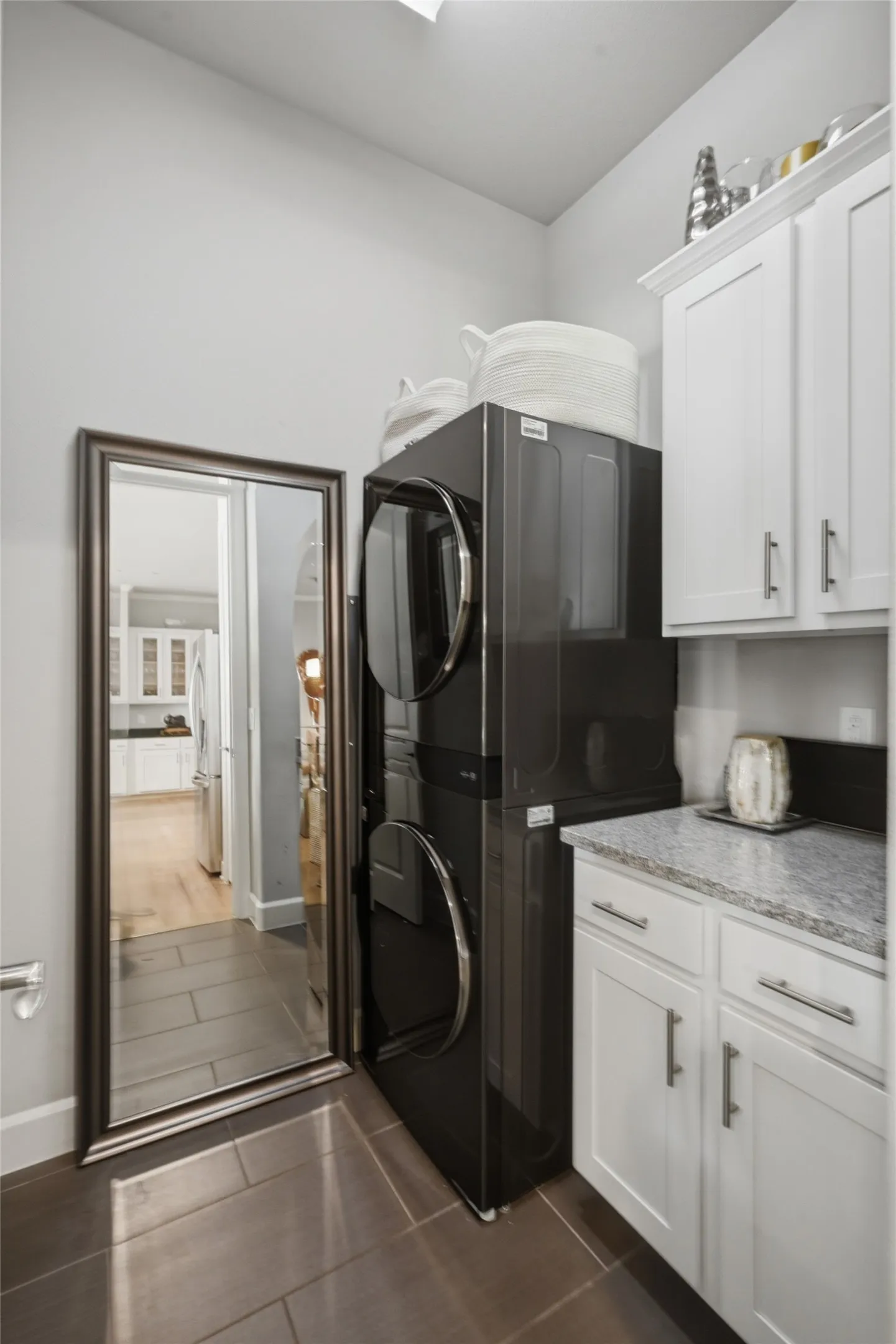 Condominium For Sale in Dallas County , 5005 Meridian Lane 2103, Addison, Texas 75001, 2 Bedroom, 3 Bathroom, 2 Garage spaces, 1,966 Sqft, built in 2013, Price $545,000, mls#21328688, Real Estate Agent in Addison, Homes For Sale in Dallas county, Homes For Sale in Addison, Realtor in Addison Texas, Real Estate Brokerage Independent Realty Texas, Luminita Cordes Realtor