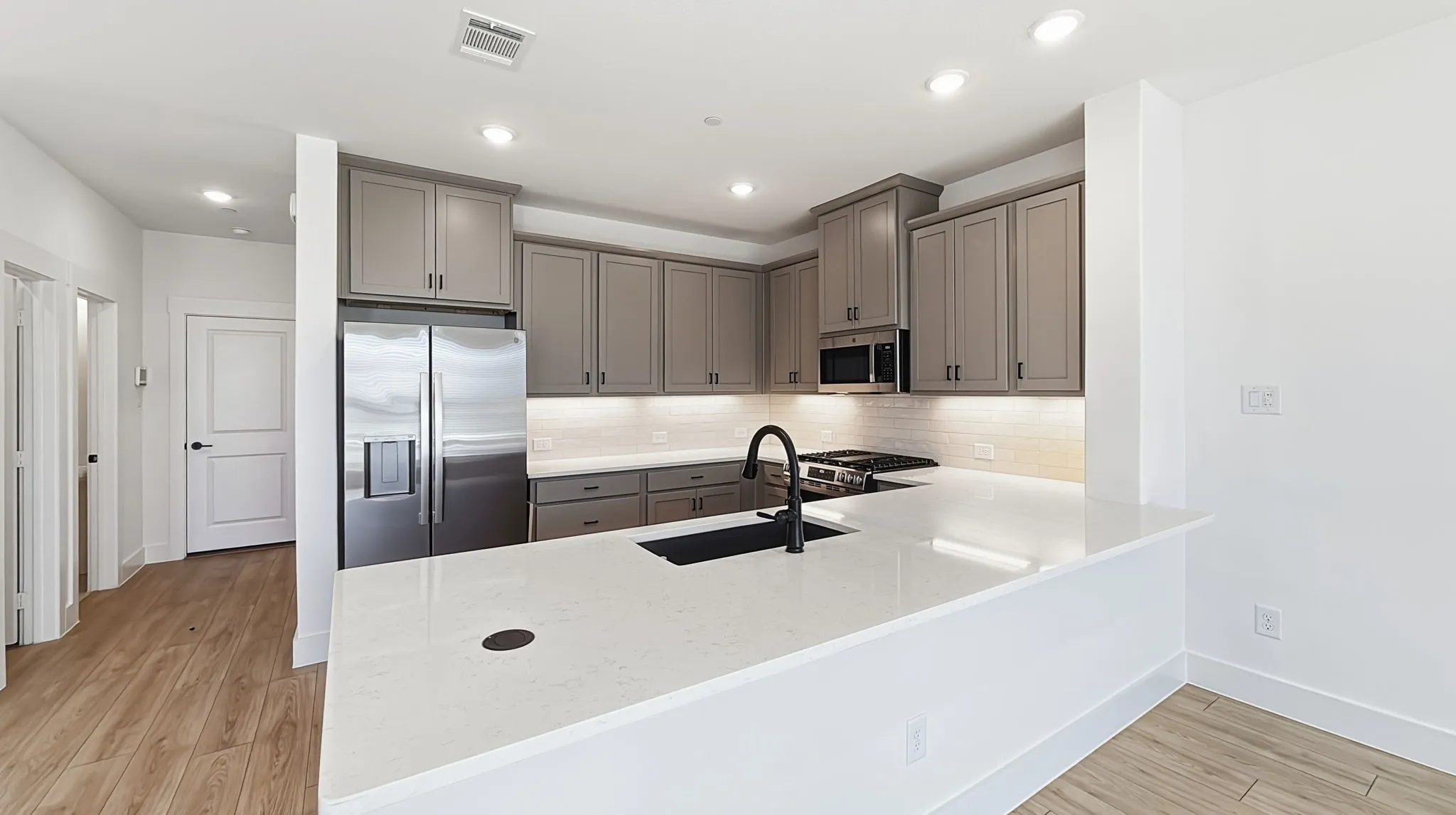Townhouse For Rent in Collin County , 2521 Brunswick Way, Allen, Texas 75013, 3 Bedroom, 3 Bathroom, 2 Garage spaces, 1,844 Sqft, built in 2026, mls#21344186, Real Estate Agent in Allen, Homes For Rent in Collin county, Homes For Rent in Allen, Realtor in Allen Texas, Real Estate Brokerage Independent Realty Texas, Luminita Cordes Realtor