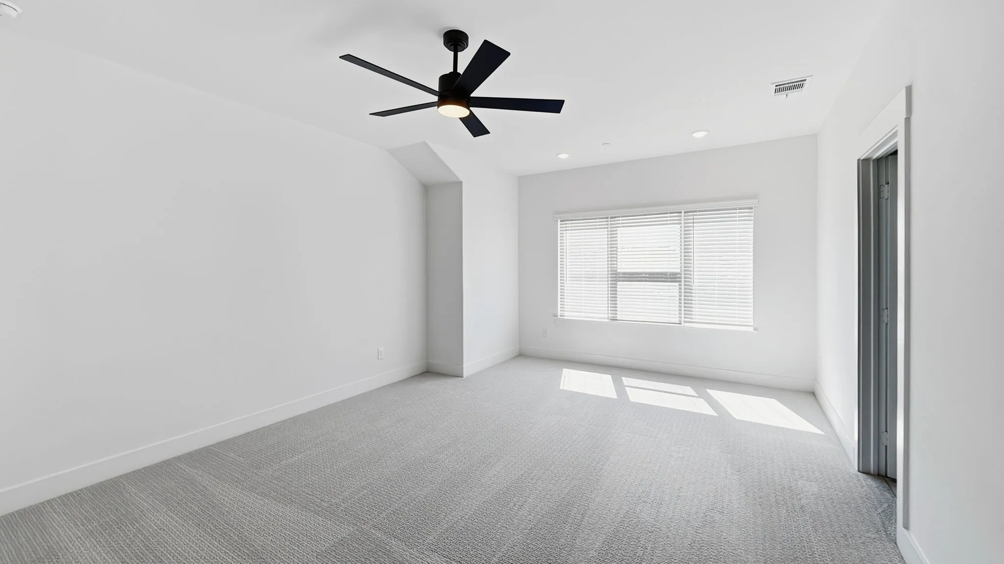 Townhouse For Rent in Collin County , 2521 Brunswick Way, Allen, Texas 75013, 3 Bedroom, 3 Bathroom, 2 Garage spaces, 1,844 Sqft, built in 2026, mls#21344186, Real Estate Agent in Allen, Homes For Rent in Collin county, Homes For Rent in Allen, Realtor in Allen Texas, Real Estate Brokerage Independent Realty Texas, Luminita Cordes Realtor