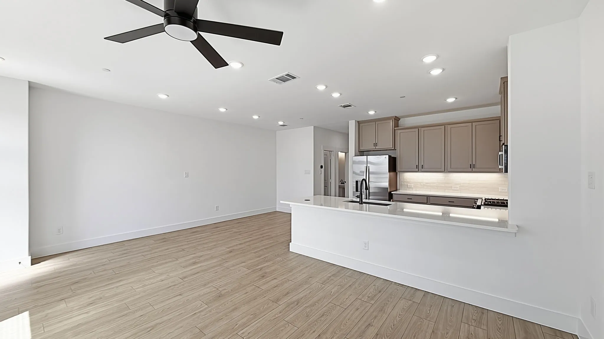 Townhouse For Rent in Collin County , 2521 Brunswick Way, Allen, Texas 75013, 3 Bedroom, 3 Bathroom, 2 Garage spaces, 1,844 Sqft, built in 2026, mls#21344186, Real Estate Agent in Allen, Homes For Rent in Collin county, Homes For Rent in Allen, Realtor in Allen Texas, Real Estate Brokerage Independent Realty Texas, Luminita Cordes Realtor