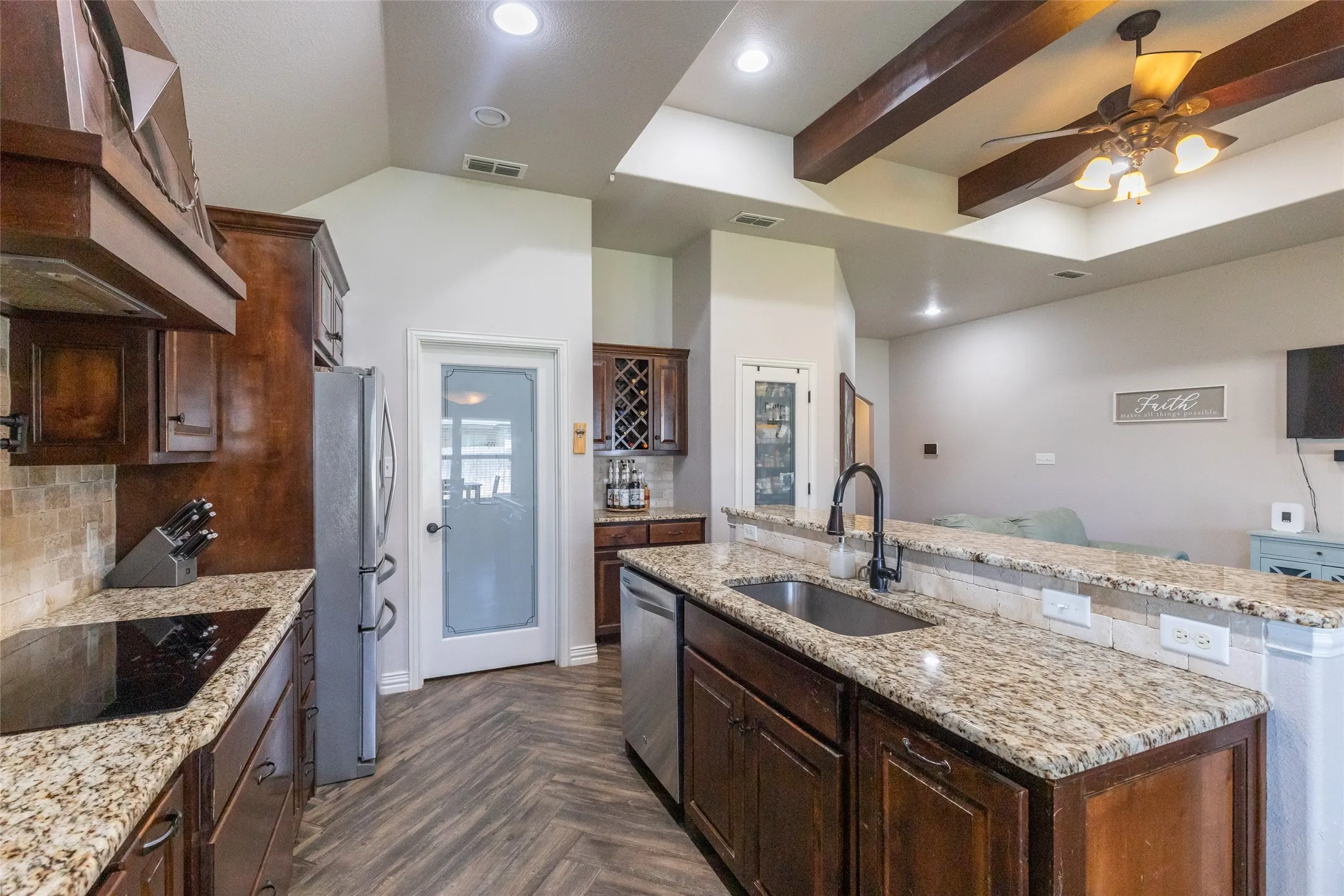 Single Family Residence For Sale in Taylor County , 3426 Firedog Road, Abilene, Texas 79606, 3 Bedroom, 2 Bathroom, 2 Garage spaces, 1,656 Sqft, built in 2015, mls#21344825, Real Estate Agent in Abilene, Homes For Sale in Taylor county, Homes For Sale in Abilene, Realtor in Abilene Texas, Real Estate Brokerage Independent Realty Texas, Luminita Cordes Realtor