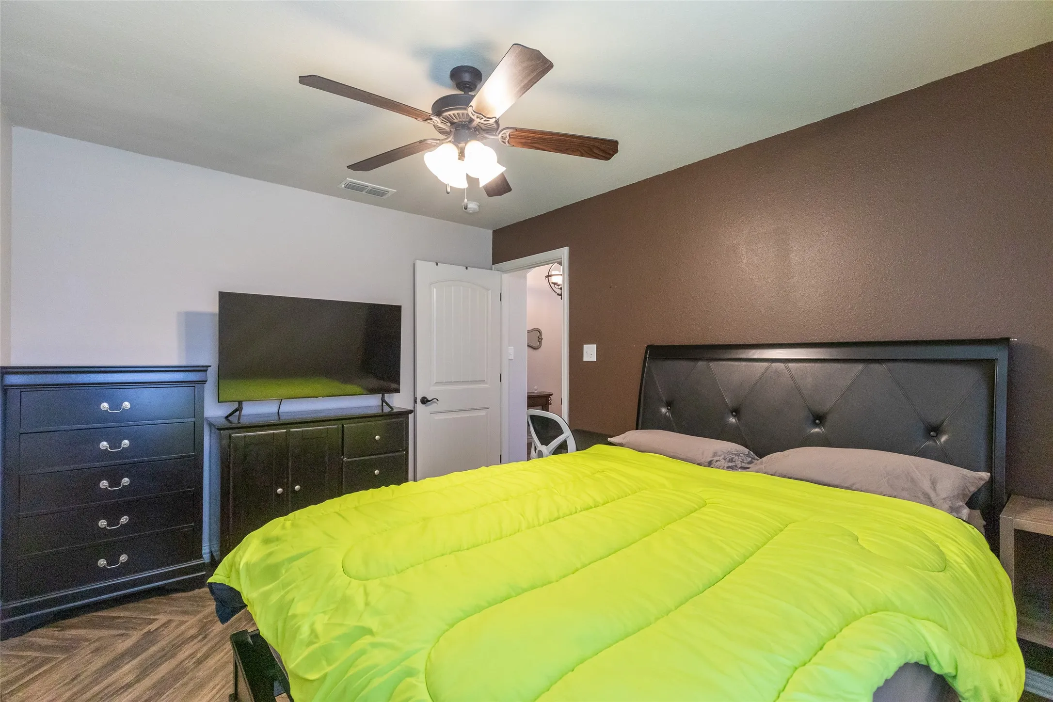 Single Family Residence For Sale in Taylor County , 3426 Firedog Road, Abilene, Texas 79606, 3 Bedroom, 2 Bathroom, 2 Garage spaces, 1,656 Sqft, built in 2015, mls#21344825, Real Estate Agent in Abilene, Homes For Sale in Taylor county, Homes For Sale in Abilene, Realtor in Abilene Texas, Real Estate Brokerage Independent Realty Texas, Luminita Cordes Realtor