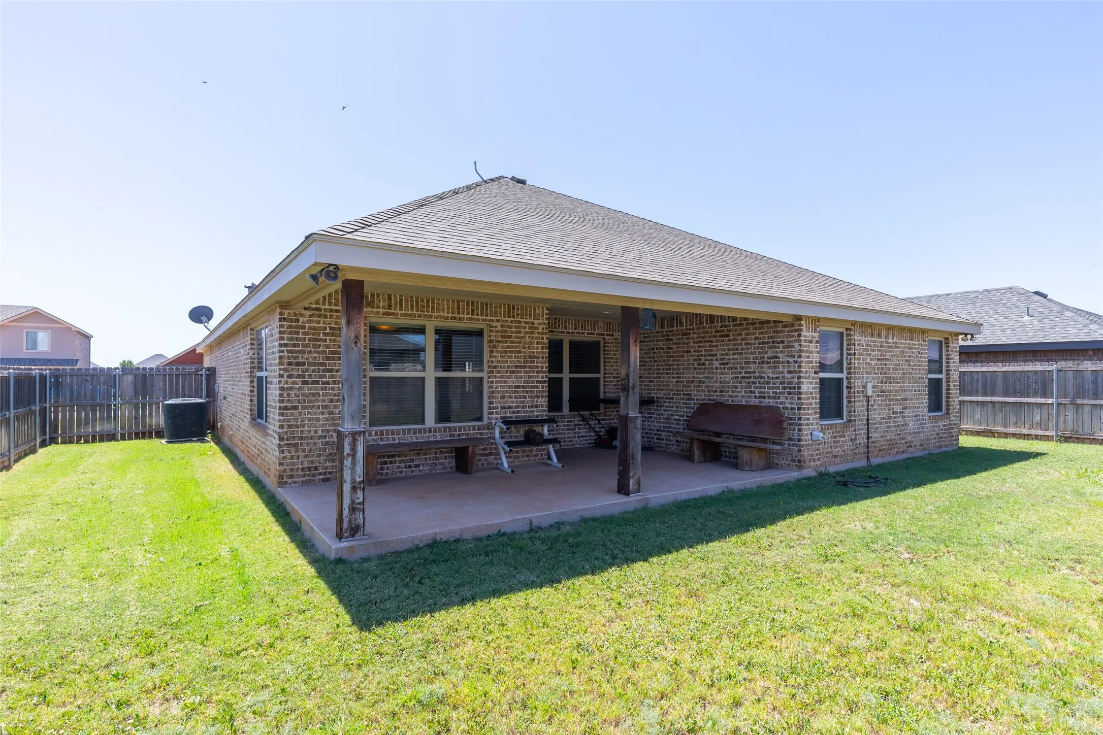 Single Family Residence For Sale in Taylor County , 3426 Firedog Road, Abilene, Texas 79606, 3 Bedroom, 2 Bathroom, 2 Garage spaces, 1,656 Sqft, built in 2015, mls#21344825, Real Estate Agent in Abilene, Homes For Sale in Taylor county, Homes For Sale in Abilene, Realtor in Abilene Texas, Real Estate Brokerage Independent Realty Texas, Luminita Cordes Realtor