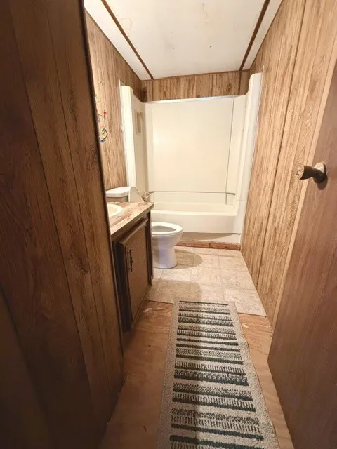 Mobile Home For Sale in Young County , 345 Butler Loop, Graham, Texas 76450, 3 Bedroom, 2 Bathroom, Garage spaces, 1,488 Sqft, built in 1980, mls#21344907, Real Estate Agent in Graham, Homes For Sale in Young county, Homes For Sale in Graham, Realtor in Graham Texas, Real Estate Brokerage Independent Realty Texas, Luminita Cordes Realtor