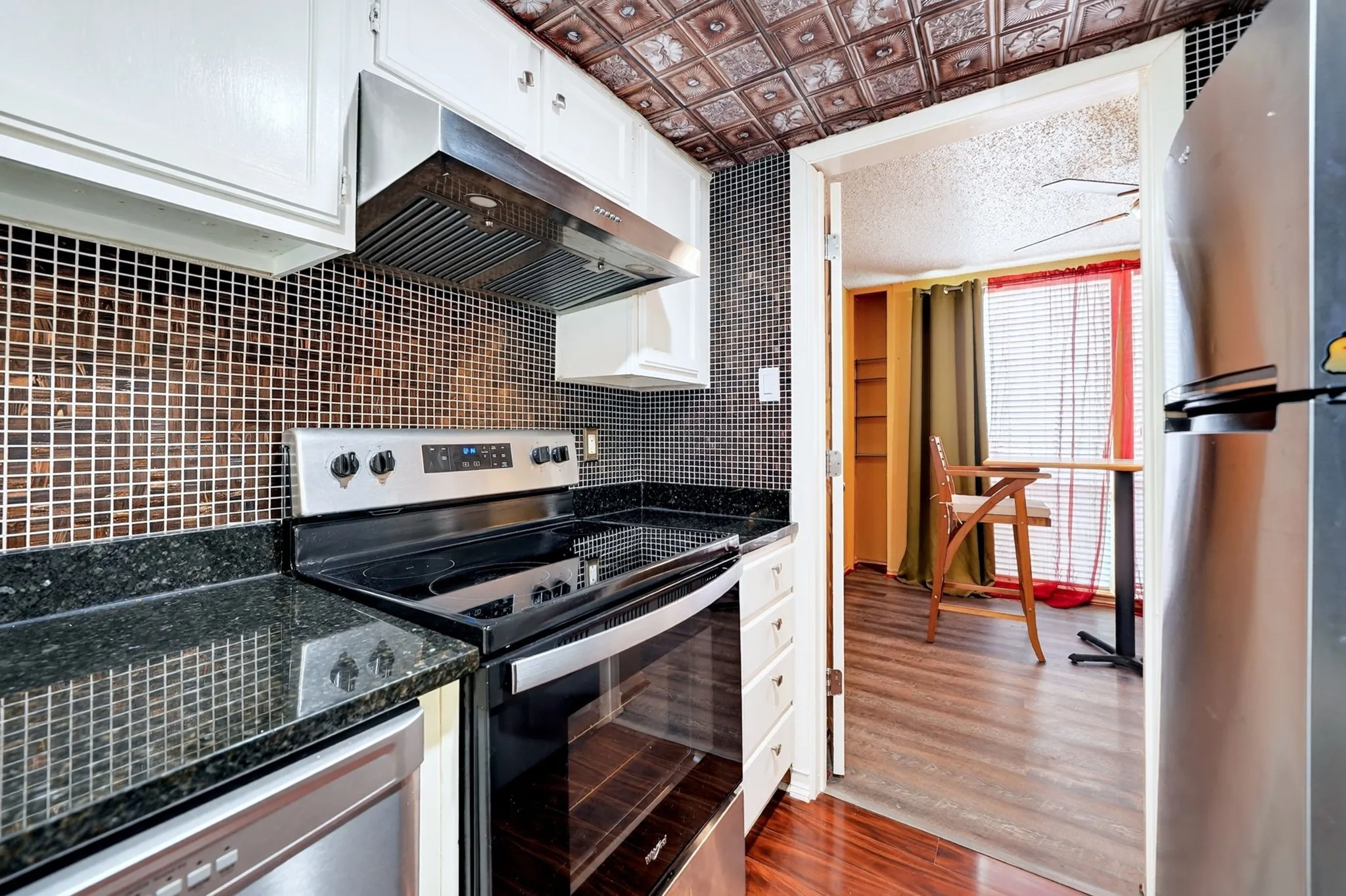 Condominium For Sale in Dallas County , 7145 Fair Oaks Avenue 37, Dallas, Texas 75231, 2 Bedrooms, 3 Bathrooms, Garage spaces, 1,211 Sqft, built in 1974, Price $161,000, mls#21344524, Real Estate Agent in Dallas, Homes For Sale in Dallas county, Homes For Sale in Dallas, Realtor in Dallas Texas, Real Estate Brokerage Independent Realty Texas, Luminita Cordes Realtor