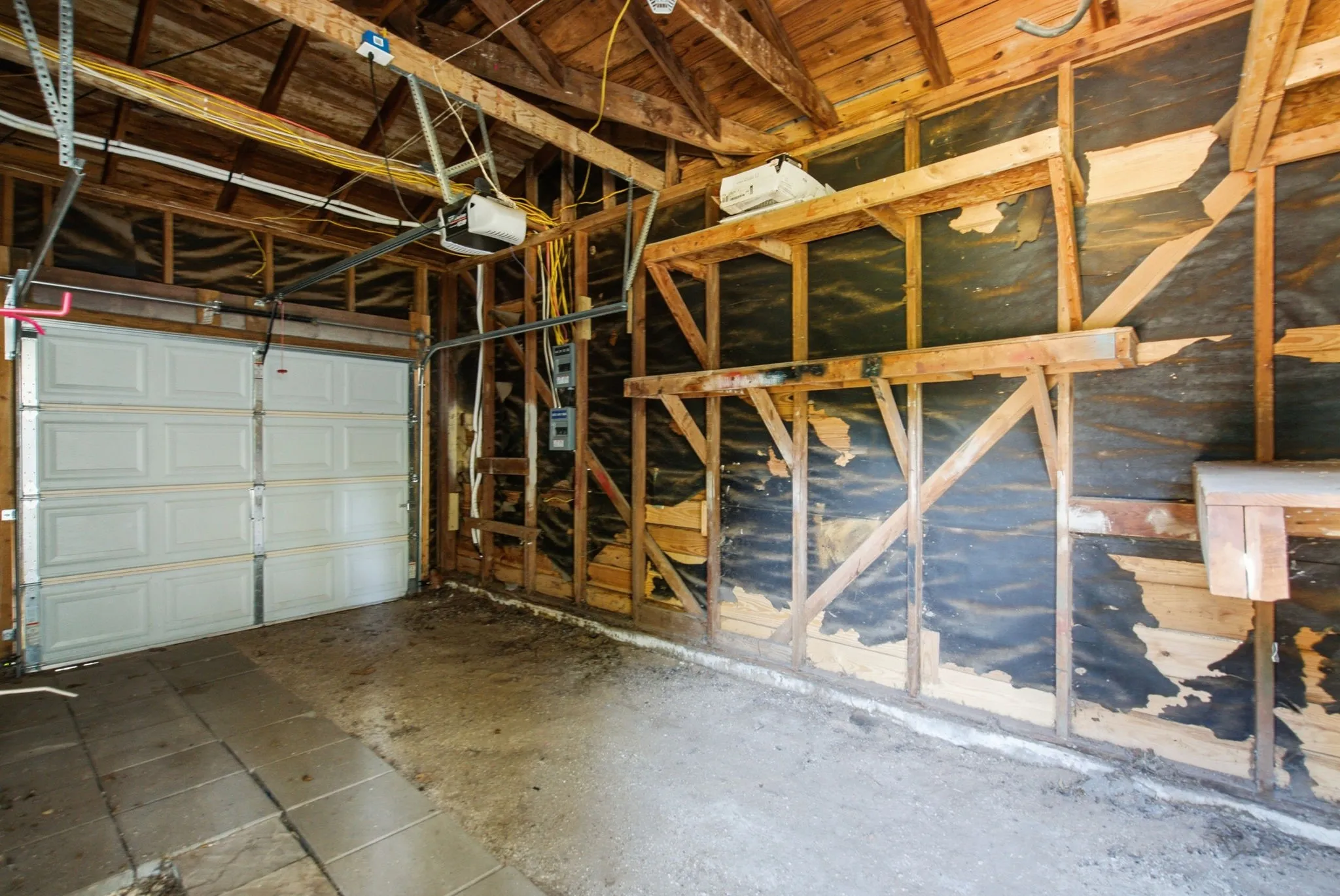 Single Family Residence For Sale in Parker County , 1310 Oliver Street, Weatherford, Texas 76086, 2 Bedroom, 1 Bathroom, 1 Garage spaces, 747 Sqft, built in 1957, mls#21344199, Real Estate Agent in Weatherford, Homes For Sale in Parker county, Homes For Sale in Weatherford, Realtor in Weatherford Texas, Real Estate Brokerage Independent Realty Texas, Luminita Cordes Realtor