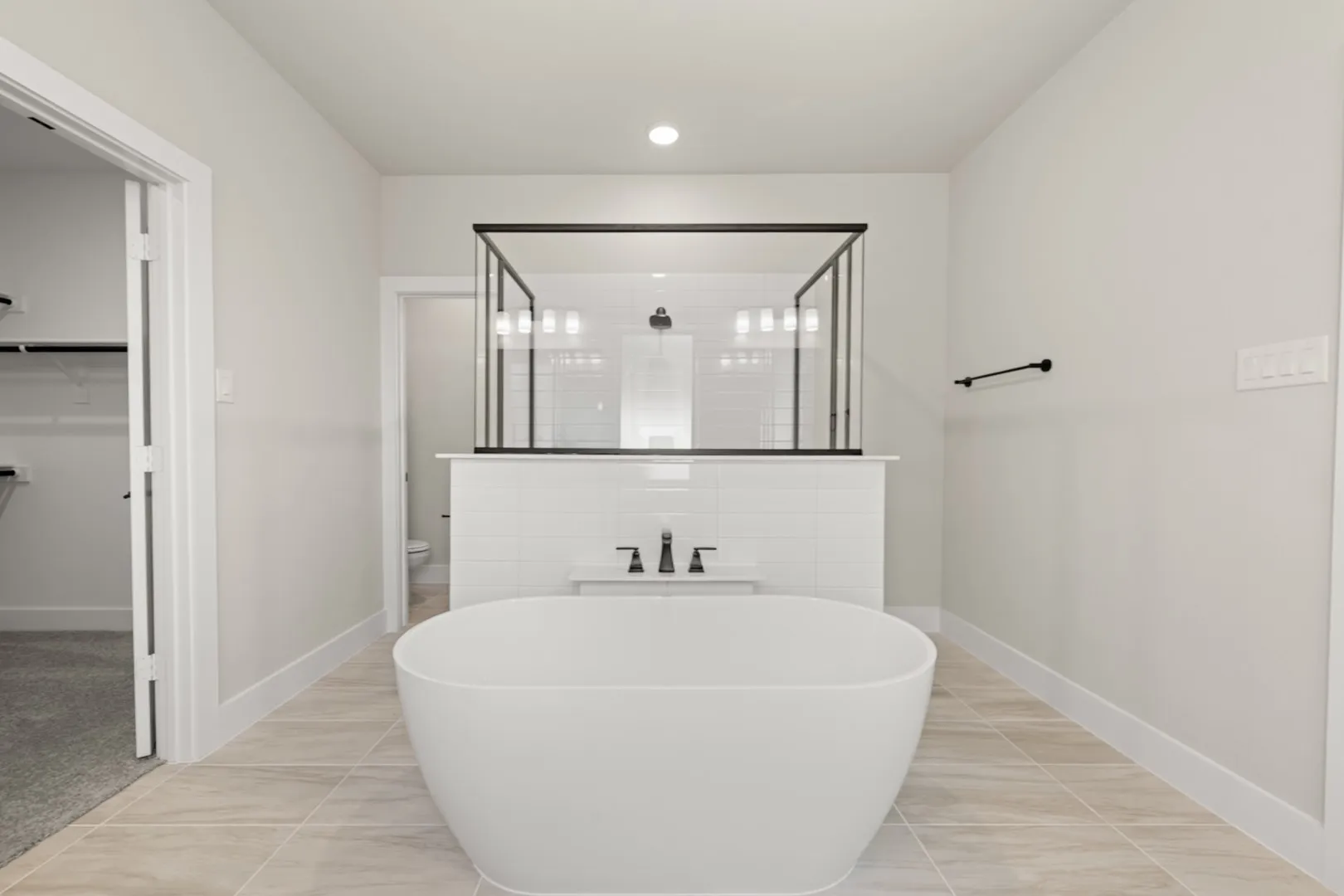 1810 Marlow- Primary Suite-4