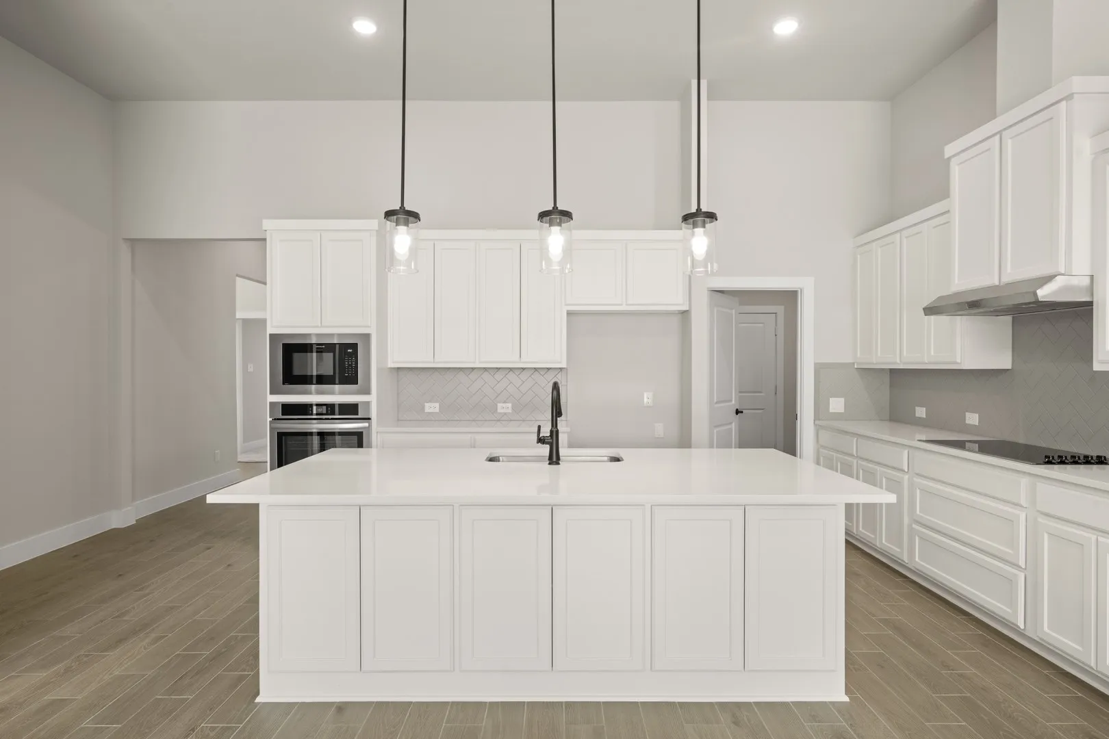 1810 Marlow- Kitchen-2
