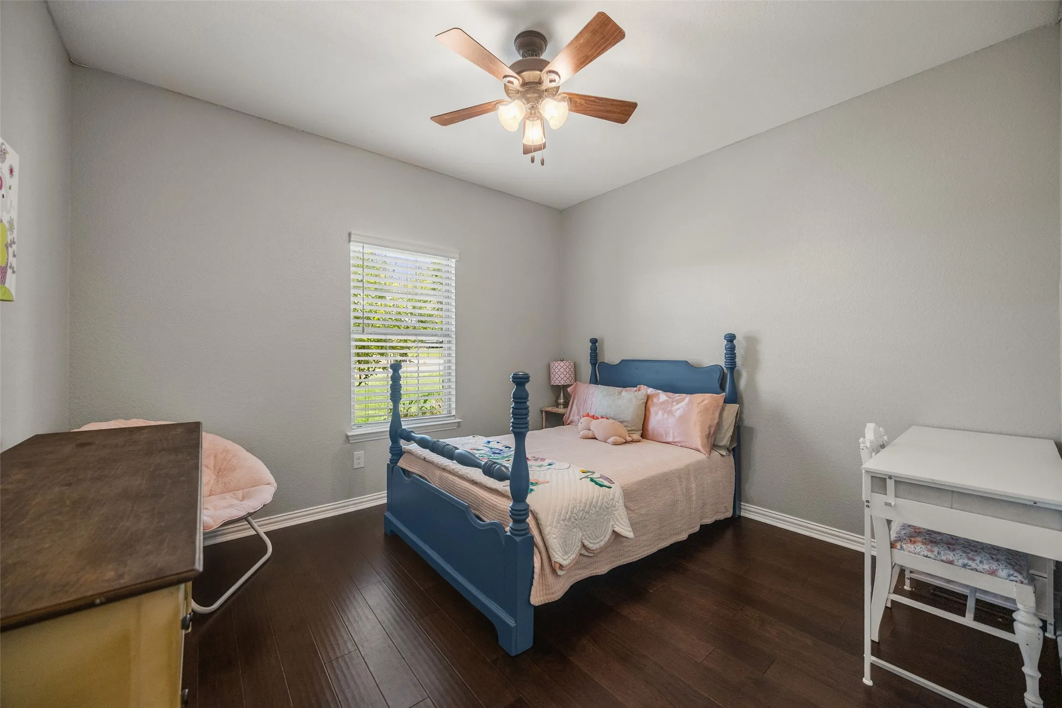 Single Family Residence For Sale in Collin County , 21867 County Road 820, Farmersville, Texas 75442, 4 Bedroom, 3 Bathroom, 3 Garage spaces, 2,813 Sqft, built in 2016, mls#21343388, Real Estate Agent in Farmersville, Homes For Sale in Collin county, Homes For Sale in Farmersville, Realtor in Farmersville Texas, Real Estate Brokerage Independent Realty Texas, Luminita Cordes Realtor