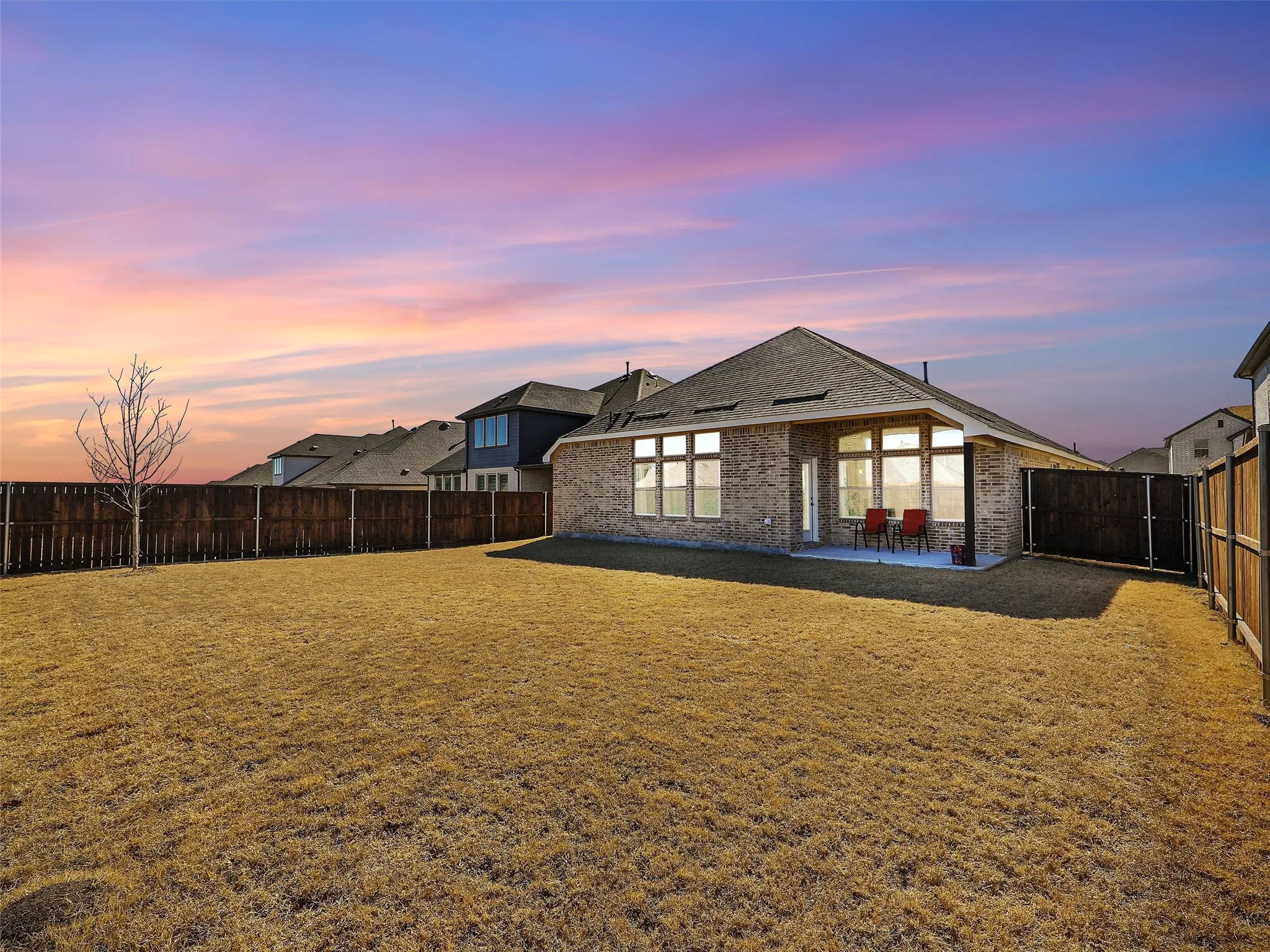 Single Family Residence For Sale in Collin County , 1125 Indianola Trail, Anna, Texas 75409, 4 Bedroom, 3 Bathroom, 2 Garage spaces, 2,186 Sqft, built in 2023, mls#21344877, Real Estate Agent in Anna, Homes For Sale in Collin county, Homes For Sale in Anna, Realtor in Anna Texas, Real Estate Brokerage Independent Realty Texas, Luminita Cordes Realtor