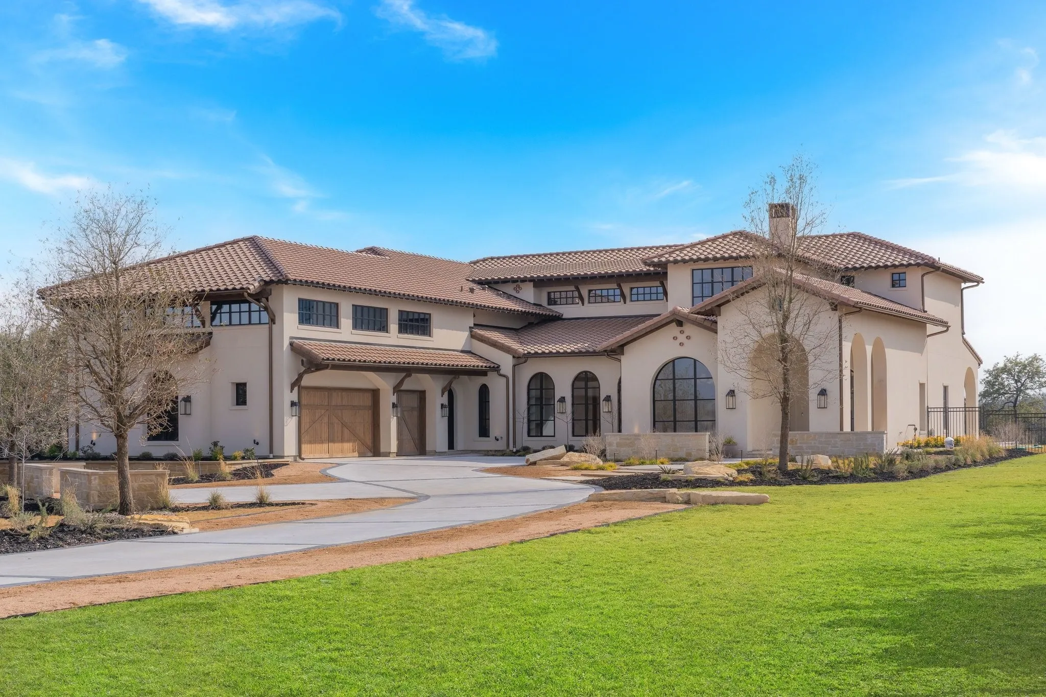 Single Family Residence For Sale in Tarrant County , 10717 Arrowhead Point Drive, Fort Worth, Texas 76179, 5 Bedroom, 6 Bathroom, 3 Garage spaces, 6,863 Sqft, built in 2026, mls#21344939, Real Estate Agent in Fort Worth, Homes For Sale in Tarrant county, Homes For Sale in Fort Worth, Realtor in Fort Worth Texas, Real Estate Brokerage Independent Realty Texas, Luminita Cordes Realtor