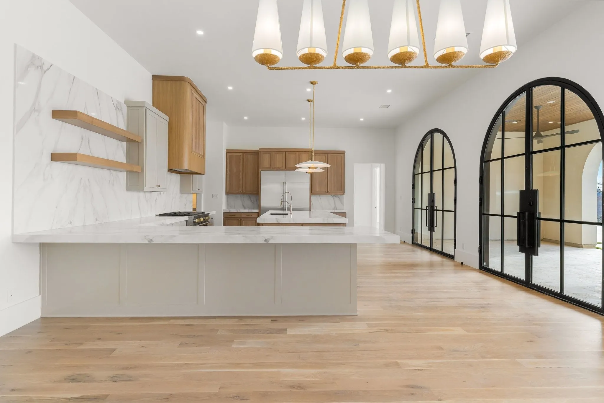 Single Family Residence For Sale in Tarrant County , 10717 Arrowhead Point Drive, Fort Worth, Texas 76179, 5 Bedroom, 6 Bathroom, 3 Garage spaces, 6,863 Sqft, built in 2026, mls#21344939, Real Estate Agent in Fort Worth, Homes For Sale in Tarrant county, Homes For Sale in Fort Worth, Realtor in Fort Worth Texas, Real Estate Brokerage Independent Realty Texas, Luminita Cordes Realtor