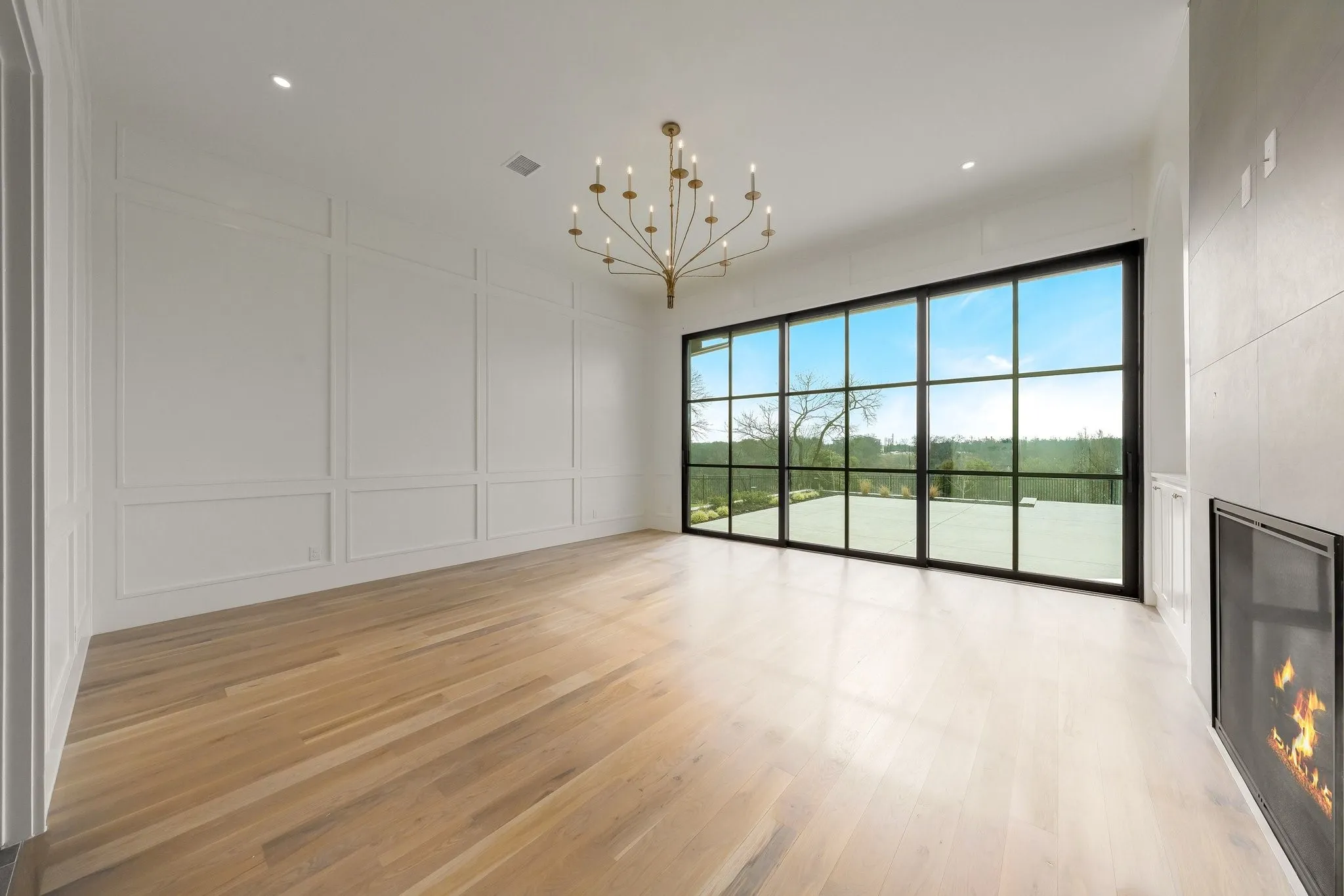 Single Family Residence For Sale in Tarrant County , 10717 Arrowhead Point Drive, Fort Worth, Texas 76179, 5 Bedroom, 6 Bathroom, 3 Garage spaces, 6,863 Sqft, built in 2026, mls#21344939, Real Estate Agent in Fort Worth, Homes For Sale in Tarrant county, Homes For Sale in Fort Worth, Realtor in Fort Worth Texas, Real Estate Brokerage Independent Realty Texas, Luminita Cordes Realtor