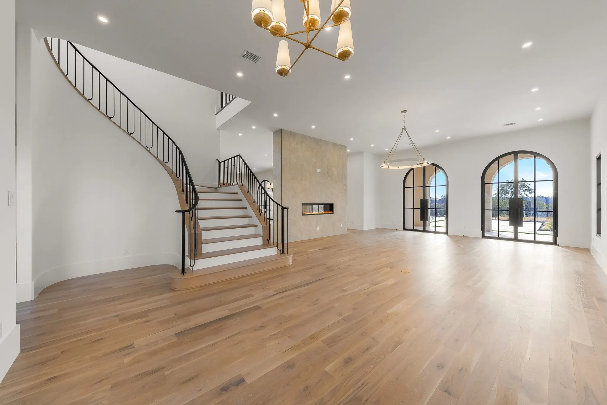 Single Family Residence For Sale in Tarrant County , 10717 Arrowhead Point Drive, Fort Worth, Texas 76179, 5 Bedroom, 6 Bathroom, 3 Garage spaces, 6,863 Sqft, built in 2026, mls#21344939, Real Estate Agent in Fort Worth, Homes For Sale in Tarrant county, Homes For Sale in Fort Worth, Realtor in Fort Worth Texas, Real Estate Brokerage Independent Realty Texas, Luminita Cordes Realtor