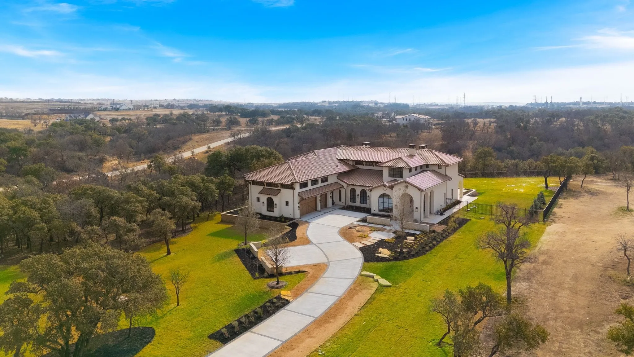 Single Family Residence For Sale in Tarrant County , 10717 Arrowhead Point Drive, Fort Worth, Texas 76179, 5 Bedroom, 6 Bathroom, 3 Garage spaces, 6,863 Sqft, built in 2026, mls#21344939, Real Estate Agent in Fort Worth, Homes For Sale in Tarrant county, Homes For Sale in Fort Worth, Realtor in Fort Worth Texas, Real Estate Brokerage Independent Realty Texas, Luminita Cordes Realtor