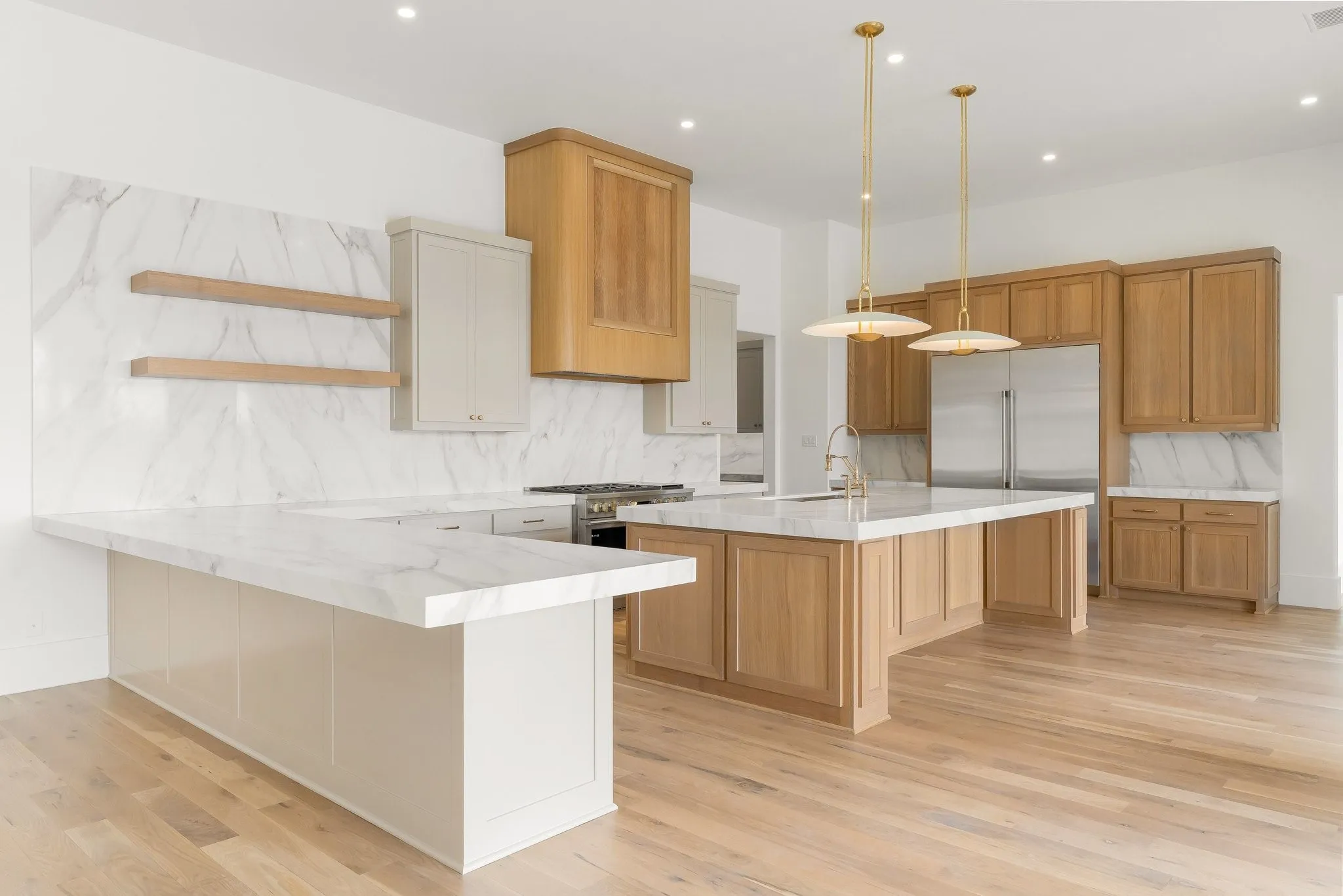 Single Family Residence For Sale in Tarrant County , 10717 Arrowhead Point Drive, Fort Worth, Texas 76179, 5 Bedroom, 6 Bathroom, 3 Garage spaces, 6,863 Sqft, built in 2026, mls#21344939, Real Estate Agent in Fort Worth, Homes For Sale in Tarrant county, Homes For Sale in Fort Worth, Realtor in Fort Worth Texas, Real Estate Brokerage Independent Realty Texas, Luminita Cordes Realtor