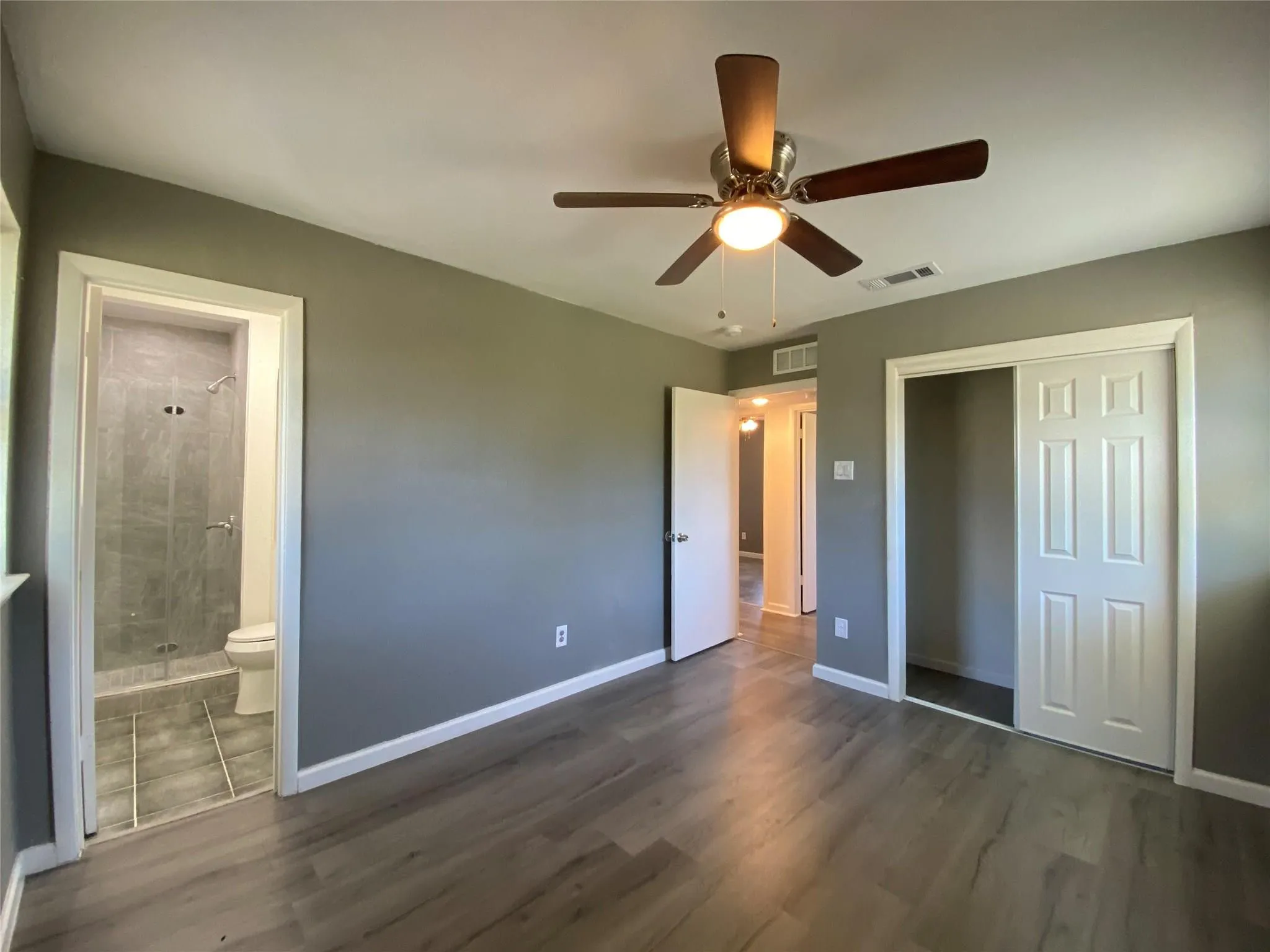 Single Family Residence For Rent in Dallas County , 2813 Arcady Drive, Garland, Texas 75041, 3 Bedroom, 2 Bathroom, Garage spaces, 1,500 Sqft, built in 1960, mls#21344943, Real Estate Agent in Garland, Homes For Rent in Dallas county, Homes For Rent in Garland, Realtor in Garland Texas, Real Estate Brokerage Independent Realty Texas, Luminita Cordes Realtor