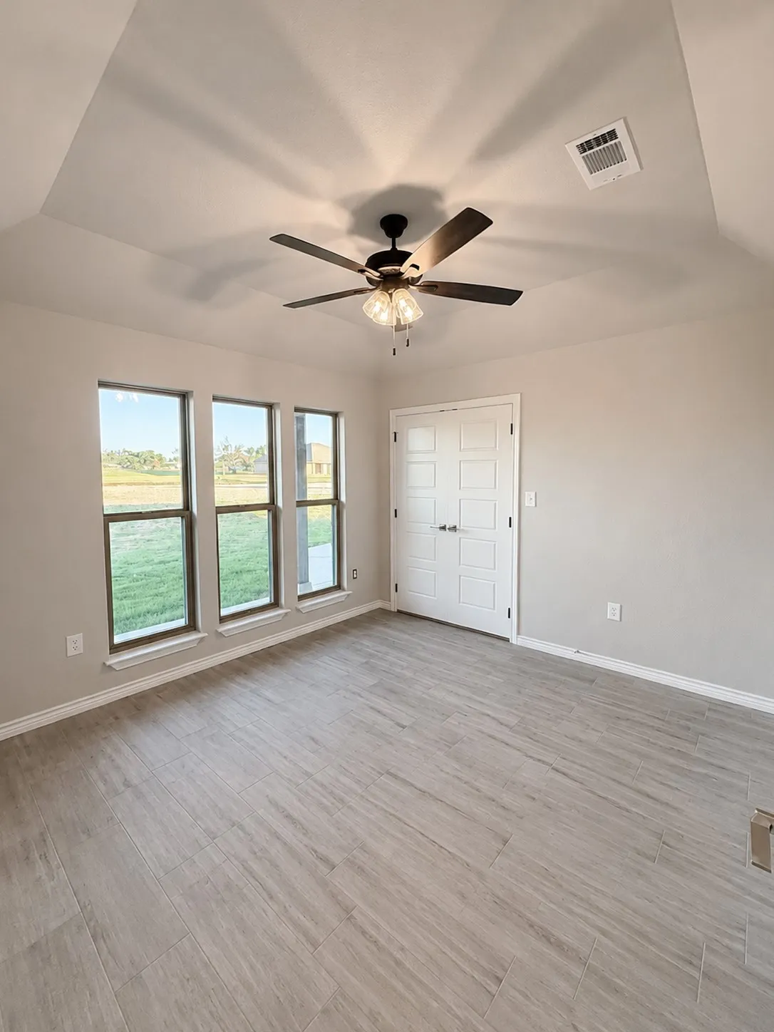 Guest Bedroom 1