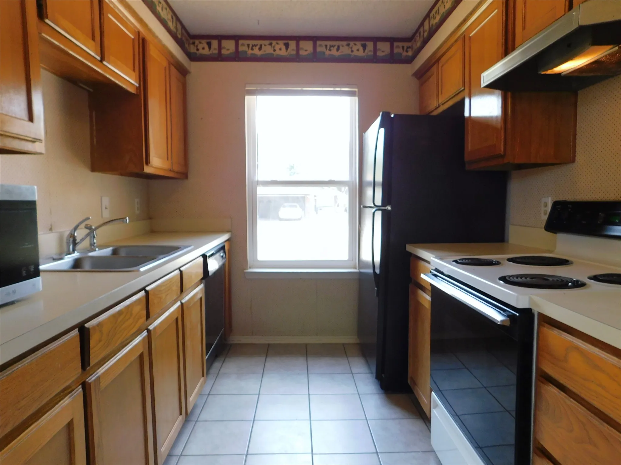 Single Family Residence For Rent in Denton County , 404 Pace Drive, Denton, Texas 76209, 3 Bedroom, 2 Bathroom, 2 Garage spaces, 1,156 Sqft, built in 1985, mls#21344810, Real Estate Agent in Denton, Homes For Rent in Denton county, Homes For Rent in Denton, Realtor in Denton Texas, Real Estate Brokerage Independent Realty Texas, Luminita Cordes Realtor