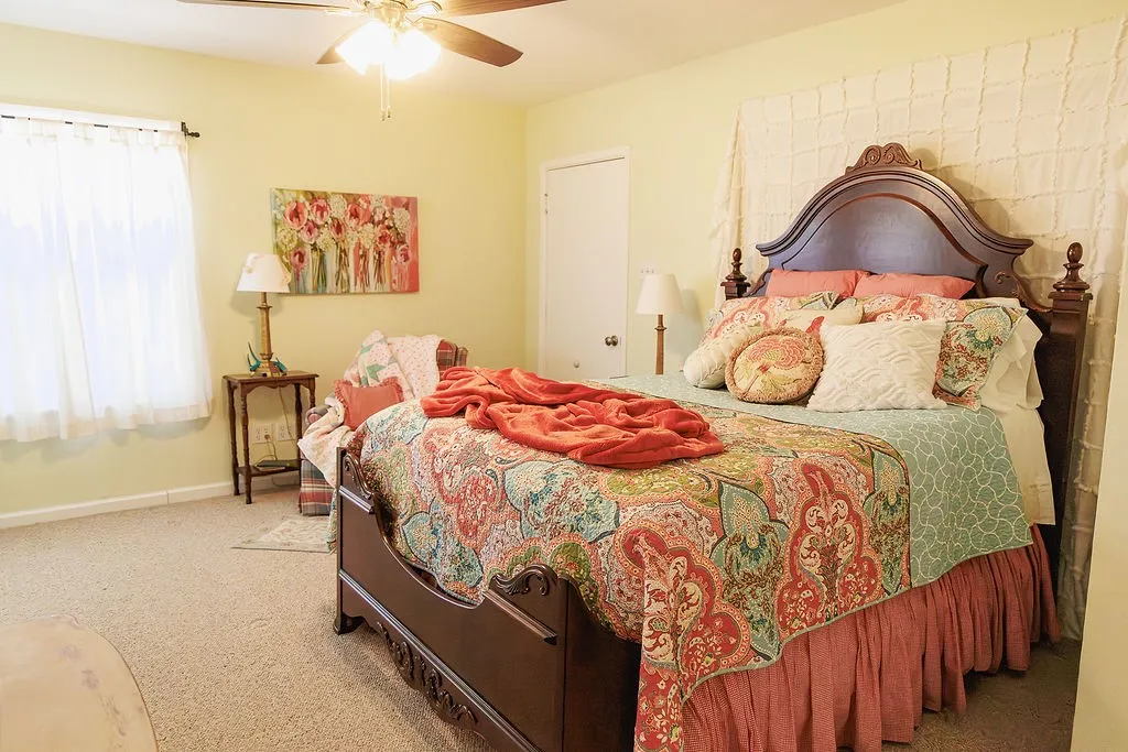 Single Family Residence For Sale in Taylor County , 1634 Sandefer Street, Abilene, Texas 79601, 3 Bedroom, 2 Bathroom, 1 Garage spaces, 1,647 Sqft, built in 1956, mls#21344876, Real Estate Agent in Abilene, Homes For Sale in Taylor county, Homes For Sale in Abilene, Realtor in Abilene Texas, Real Estate Brokerage Independent Realty Texas, Luminita Cordes Realtor