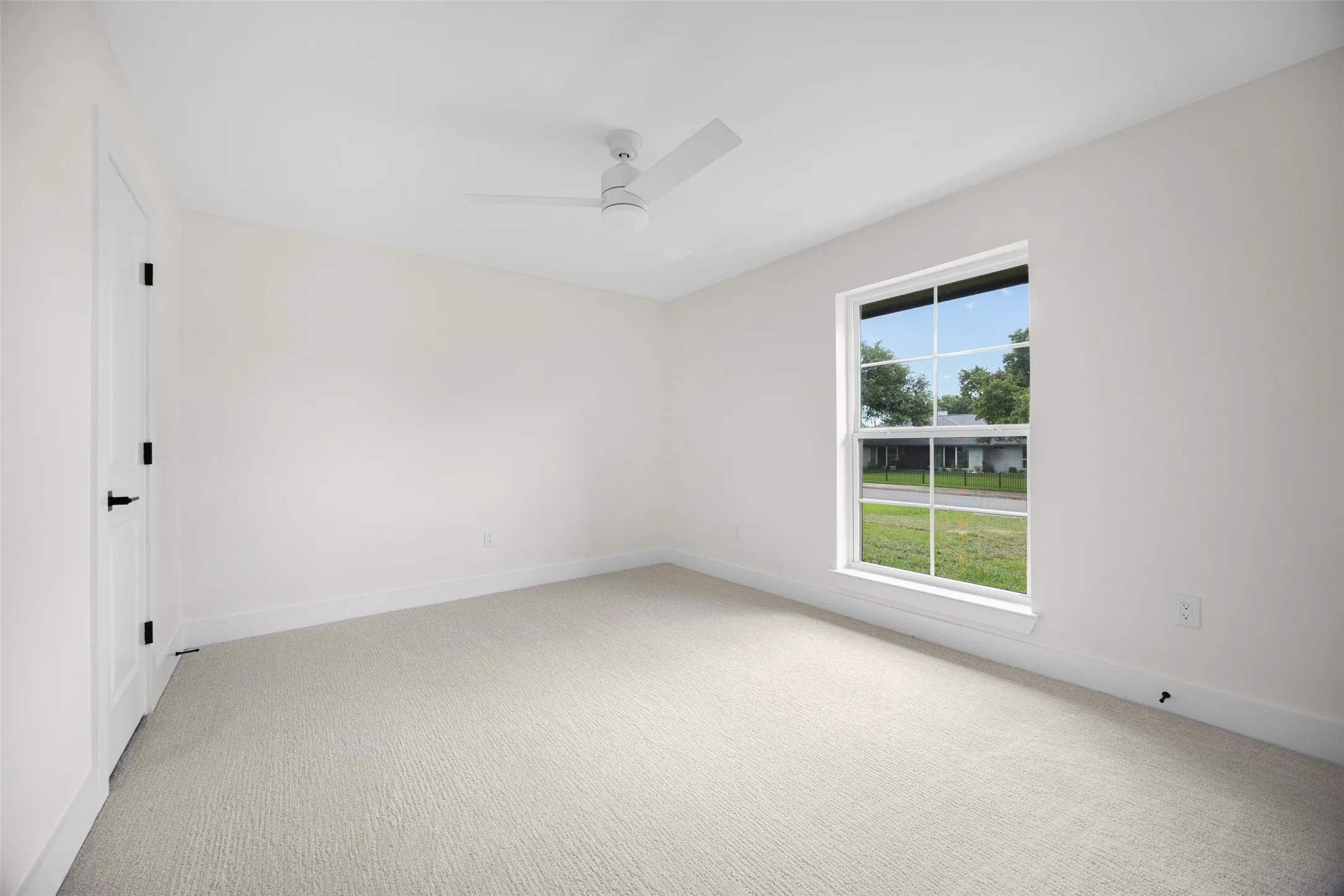 Single Family Residence For Sale in Dallas County , 7717 Meadowhaven Drive, Dallas, Texas 75254, 4 Bedroom, 4 Bathroom, 2 Garage spaces, 2,785 Sqft, built in 1968, mls#21344926, Real Estate Agent in Dallas, Homes For Sale in Dallas county, Homes For Sale in Dallas, Realtor in Dallas Texas, Real Estate Brokerage Independent Realty Texas, Luminita Cordes Realtor