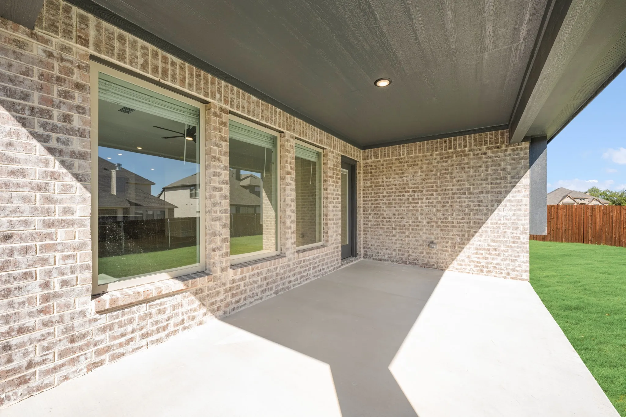 Single Family Residence For Sale in Johnson County , 913 Hickory Chase Drive, Godley, Texas 76044, 4 Bedroom, 2 Bathroom, 2 Garage spaces, 2,243 Sqft, built in 2026, mls#21344982, Real Estate Agent in Godley, Homes For Sale in Johnson county, Homes For Sale in Godley, Realtor in Godley Texas, Real Estate Brokerage Independent Realty Texas, Luminita Cordes Realtor