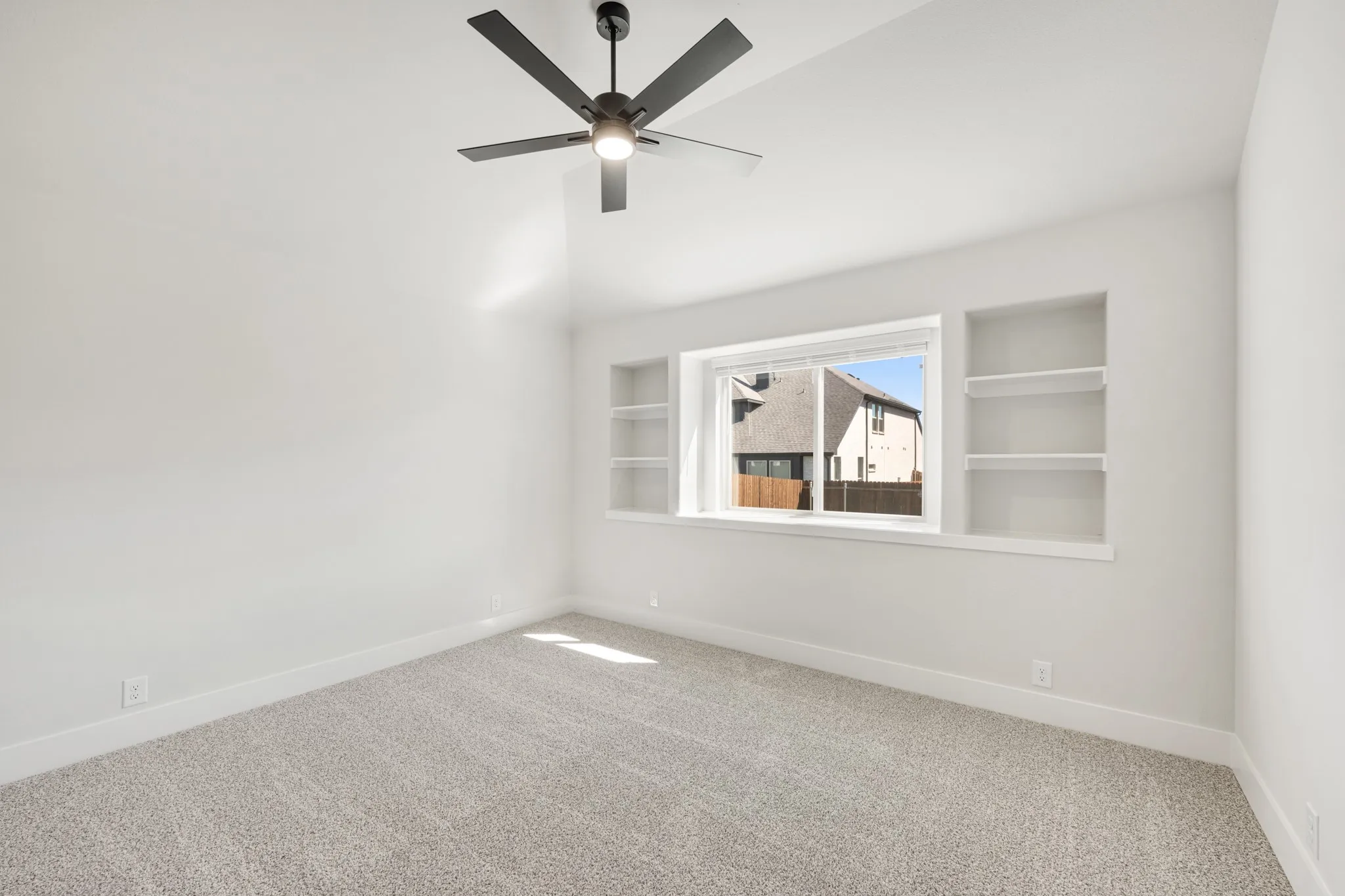 Single Family Residence For Sale in Johnson County , 913 Hickory Chase Drive, Godley, Texas 76044, 4 Bedroom, 2 Bathroom, 2 Garage spaces, 2,243 Sqft, built in 2026, mls#21344982, Real Estate Agent in Godley, Homes For Sale in Johnson county, Homes For Sale in Godley, Realtor in Godley Texas, Real Estate Brokerage Independent Realty Texas, Luminita Cordes Realtor