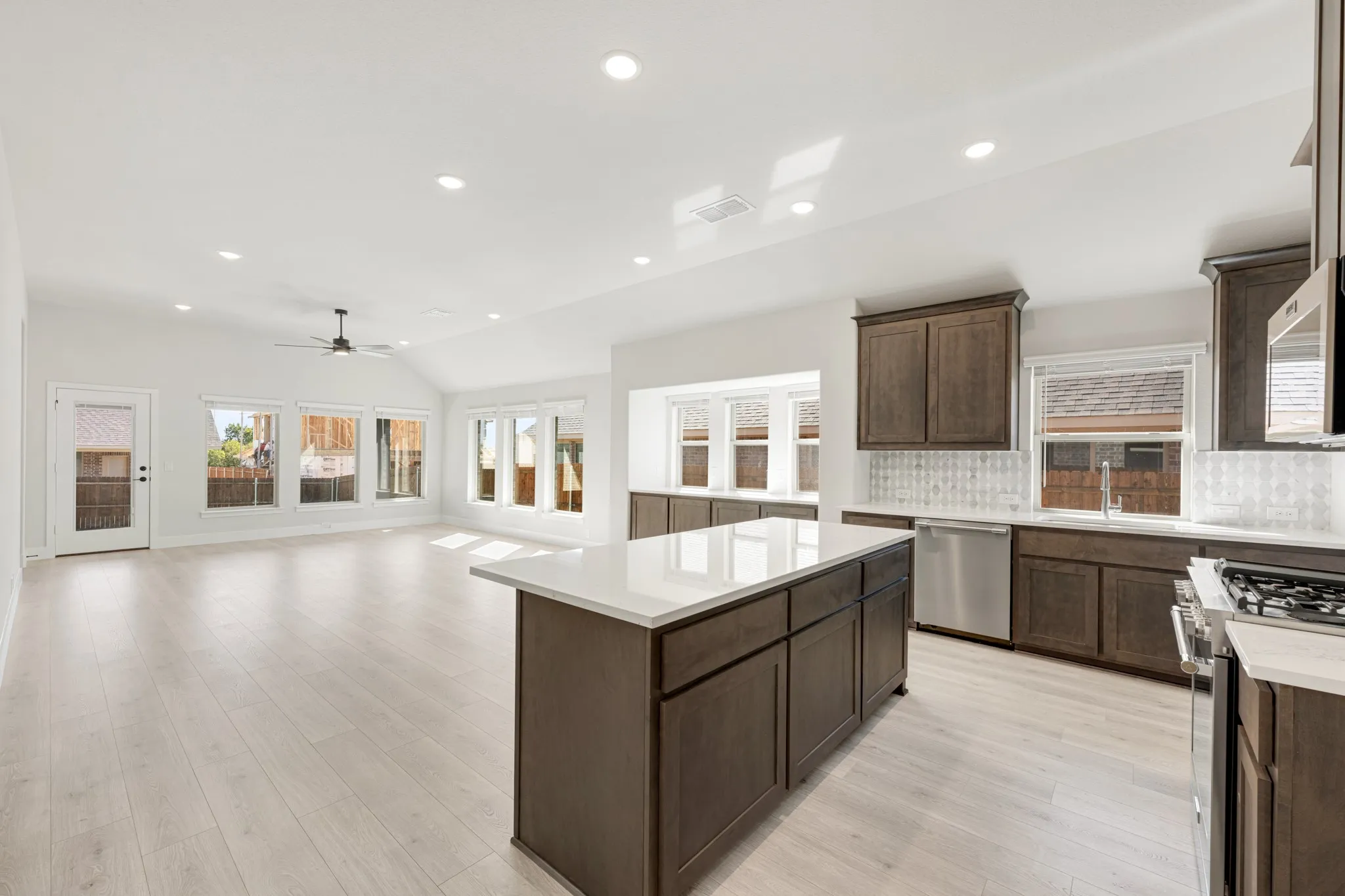Single Family Residence For Sale in Johnson County , 913 Hickory Chase Drive, Godley, Texas 76044, 4 Bedroom, 2 Bathroom, 2 Garage spaces, 2,243 Sqft, built in 2026, mls#21344982, Real Estate Agent in Godley, Homes For Sale in Johnson county, Homes For Sale in Godley, Realtor in Godley Texas, Real Estate Brokerage Independent Realty Texas, Luminita Cordes Realtor