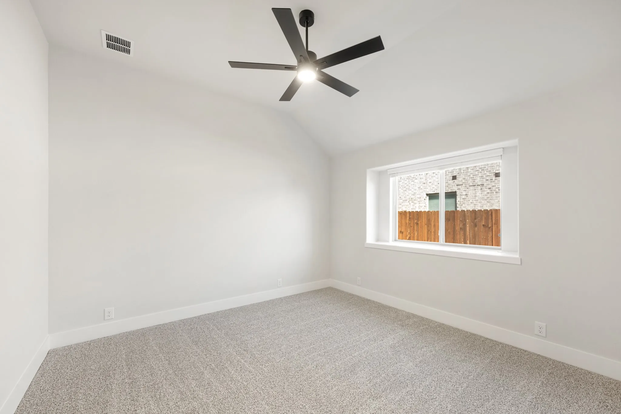 Single Family Residence For Sale in Johnson County , 913 Hickory Chase Drive, Godley, Texas 76044, 4 Bedroom, 2 Bathroom, 2 Garage spaces, 2,243 Sqft, built in 2026, mls#21344982, Real Estate Agent in Godley, Homes For Sale in Johnson county, Homes For Sale in Godley, Realtor in Godley Texas, Real Estate Brokerage Independent Realty Texas, Luminita Cordes Realtor