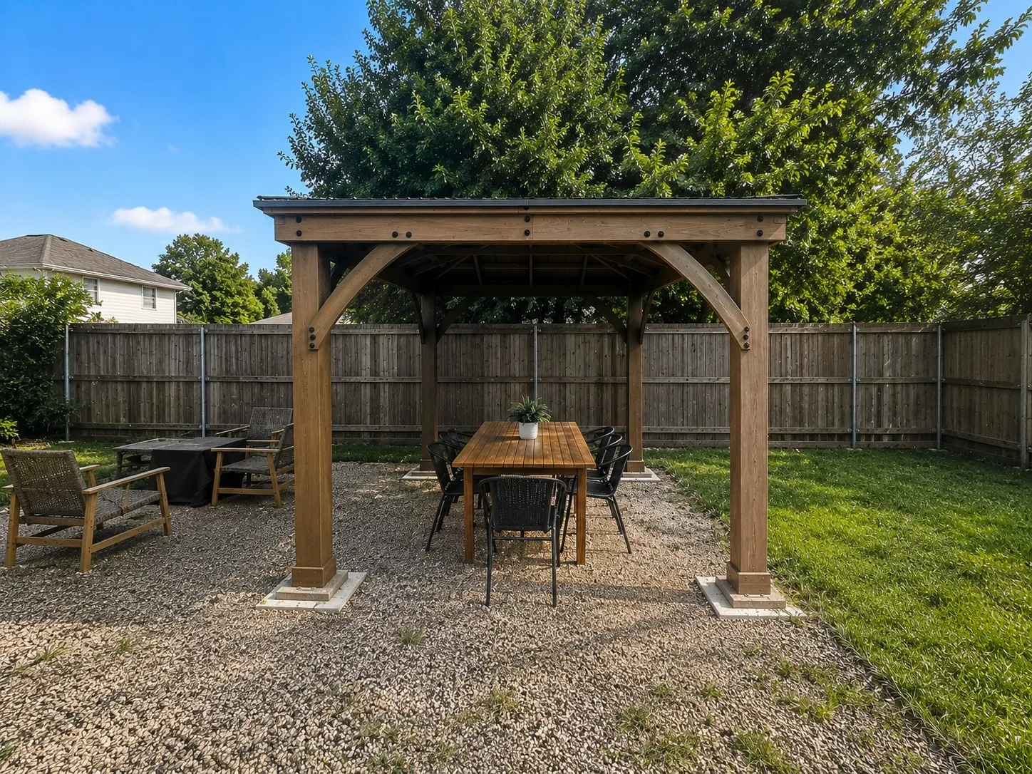 Single Family Residence For Sale in Collin County , 309 W White Avenue, Mc Kinney, Texas 75069, 3 Bedroom, 3 Bathroom, Garage spaces, 1,558 Sqft, built in 1985, mls#21344747, Real Estate Agent in Mc Kinney, Homes For Sale in Collin county, Homes For Sale in Mc Kinney, Realtor in Mc Kinney Texas, Real Estate Brokerage Independent Realty Texas, Luminita Cordes Realtor