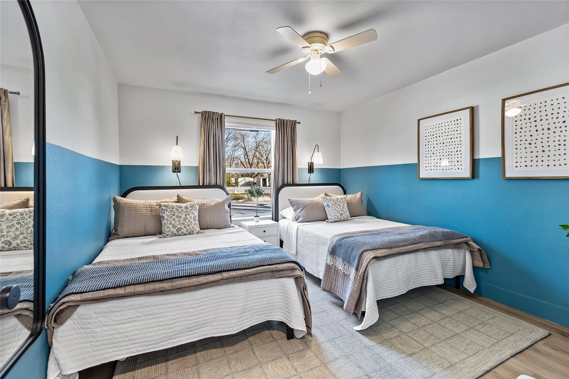 Single Family Residence For Sale in Collin County , 309 W White Avenue, Mc Kinney, Texas 75069, 3 Bedroom, 3 Bathroom, Garage spaces, 1,558 Sqft, built in 1985, mls#21344747, Real Estate Agent in Mc Kinney, Homes For Sale in Collin county, Homes For Sale in Mc Kinney, Realtor in Mc Kinney Texas, Real Estate Brokerage Independent Realty Texas, Luminita Cordes Realtor