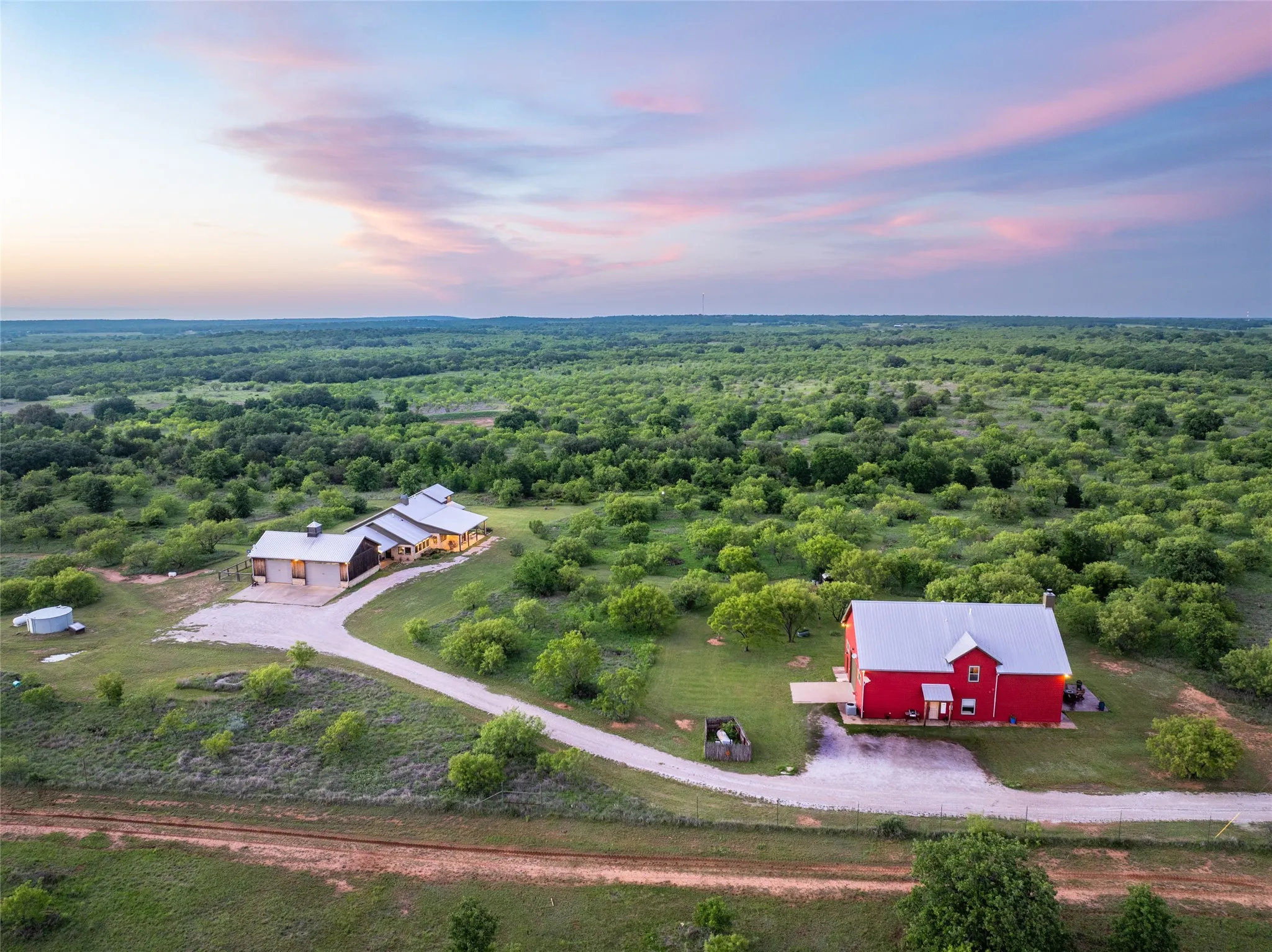 Farm For Sale in Eastland County , 470 County Road 164, Eastland, Texas 76448, 3 Bedroom, 4 Bathroom, 2 Garage spaces, 8,364 Sqft, built in 2010, mls#21344989, Real Estate Agent in Eastland, Homes For Sale in Eastland county, Homes For Sale in Eastland, Realtor in Eastland Texas, Real Estate Brokerage Independent Realty Texas, Luminita Cordes Realtor
