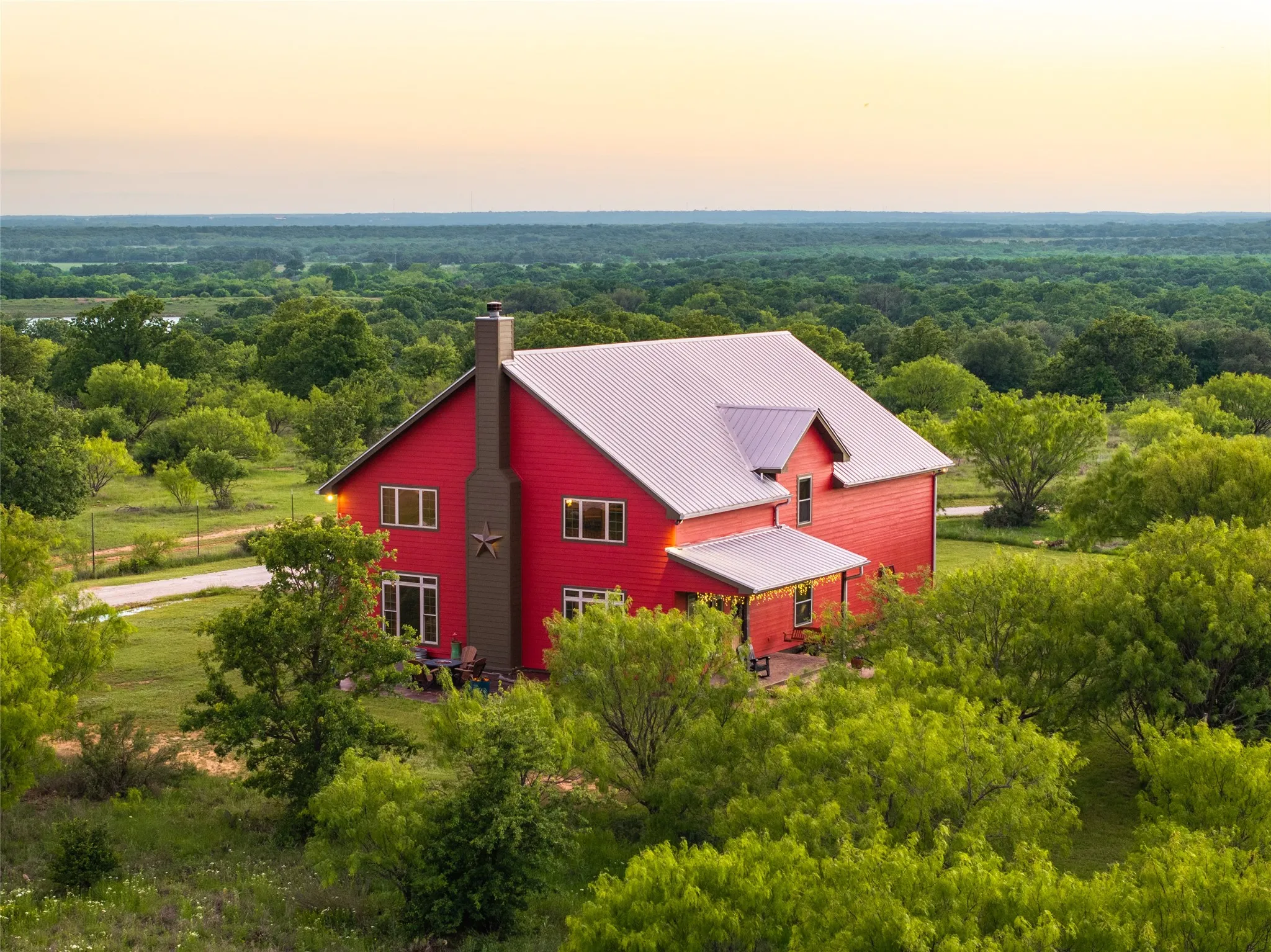Farm For Sale in Eastland County , 470 County Road 164, Eastland, Texas 76448, 3 Bedroom, 4 Bathroom, 2 Garage spaces, 8,364 Sqft, built in 2010, mls#21344989, Real Estate Agent in Eastland, Homes For Sale in Eastland county, Homes For Sale in Eastland, Realtor in Eastland Texas, Real Estate Brokerage Independent Realty Texas, Luminita Cordes Realtor