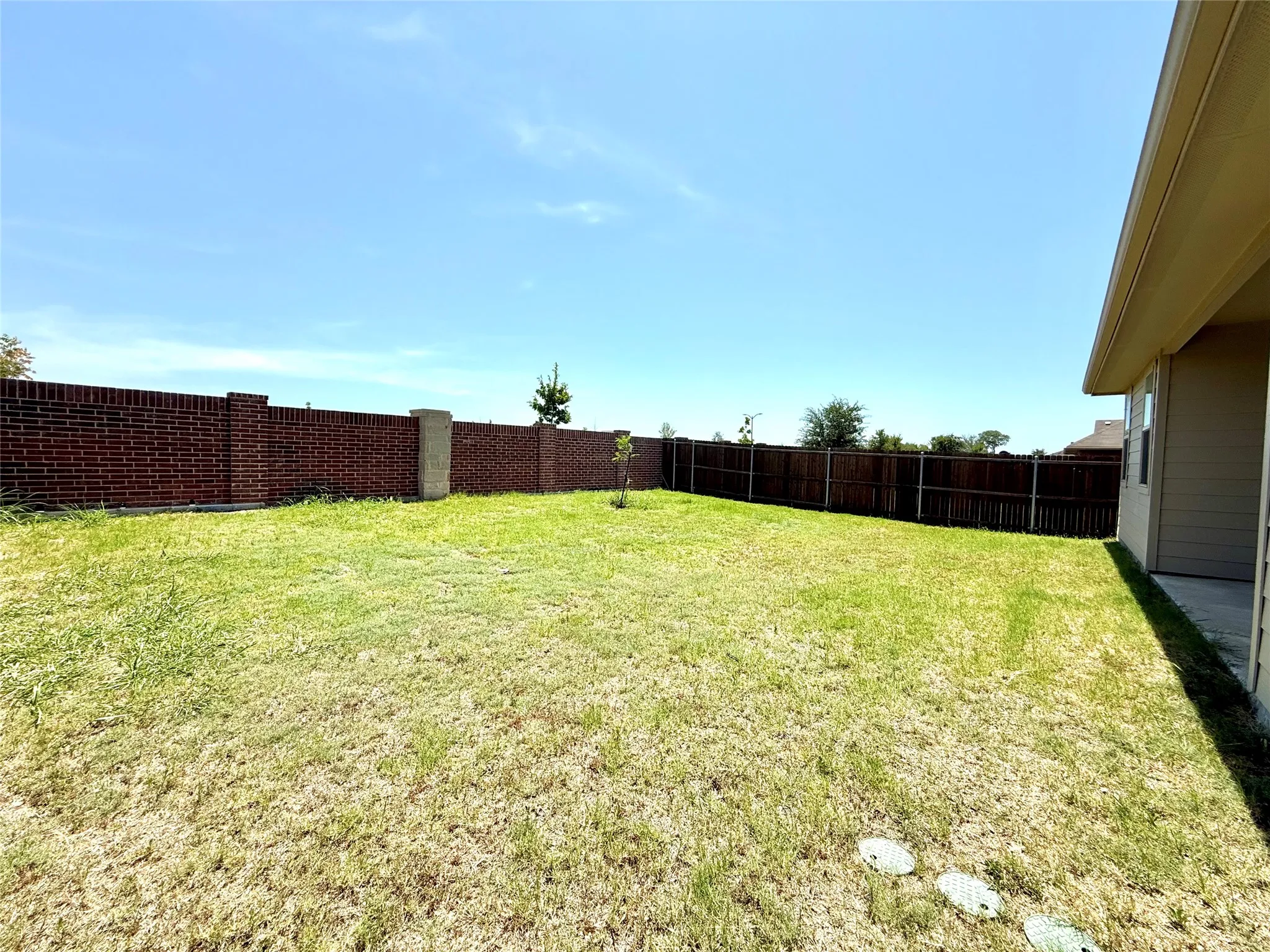 Single Family Residence For Rent in Collin County , 8000 Blue Heron Lane, Mc Kinney, Texas 75071, 4 Bedroom, 2 Bathroom, 2 Garage spaces, 1,835 Sqft, built in 2022, mls#21344602, Real Estate Agent in Mc Kinney, Homes For Rent in Collin county, Homes For Rent in Mc Kinney, Realtor in Mc Kinney Texas, Real Estate Brokerage Independent Realty Texas, Luminita Cordes Realtor