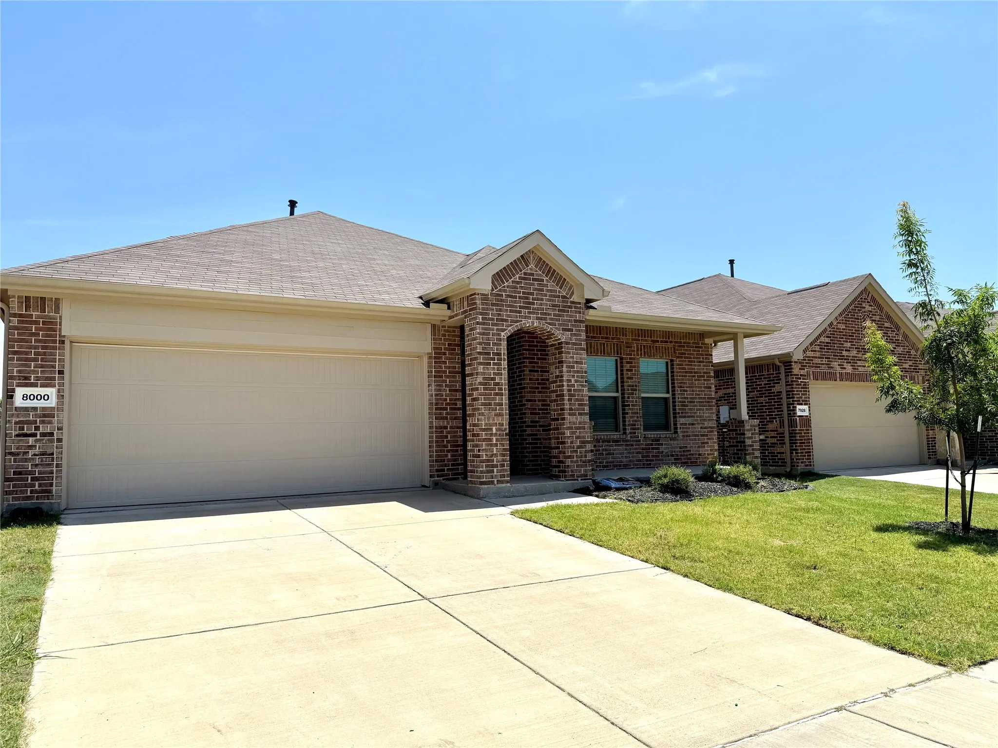 Single Family Residence For Rent in Collin County , 8000 Blue Heron Lane, Mc Kinney, Texas 75071, 4 Bedroom, 2 Bathroom, 2 Garage spaces, 1,835 Sqft, built in 2022, mls#21344602, Real Estate Agent in Mc Kinney, Homes For Rent in Collin county, Homes For Rent in Mc Kinney, Realtor in Mc Kinney Texas, Real Estate Brokerage Independent Realty Texas, Luminita Cordes Realtor