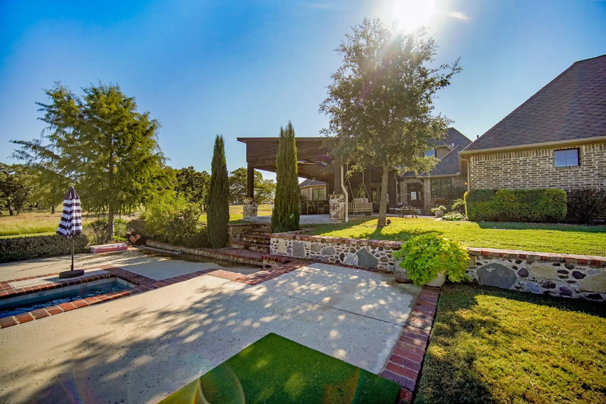 Single Family Residence For Sale in Jack County , 354 Ballpark Way, Jacksboro, Texas 76458, 4 Bedroom, 4 Bathroom, 4 Garage spaces, 4,340 Sqft, built in 2016, mls#21343689, Real Estate Agent in Jacksboro, Homes For Sale in Jack county, Homes For Sale in Jacksboro, Realtor in Jacksboro Texas, Real Estate Brokerage Independent Realty Texas, Luminita Cordes Realtor