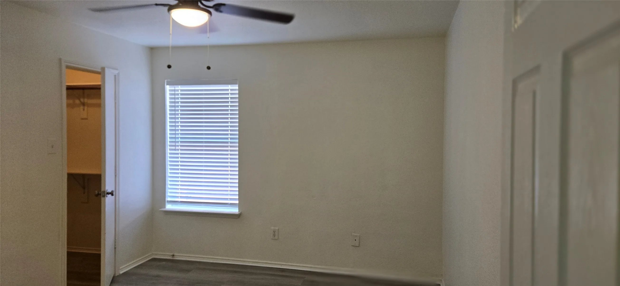 Single Family Residence For Sale in Dallas County , 4809 Orchard Ridge Drive, Garland, Texas 75043, 4 Bedroom, 2 Bathroom, Garage spaces, 1,439 Sqft, built in 1999, mls#21345018, Real Estate Agent in Garland, Homes For Sale in Dallas county, Homes For Sale in Garland, Realtor in Garland Texas, Real Estate Brokerage Independent Realty Texas, Luminita Cordes Realtor