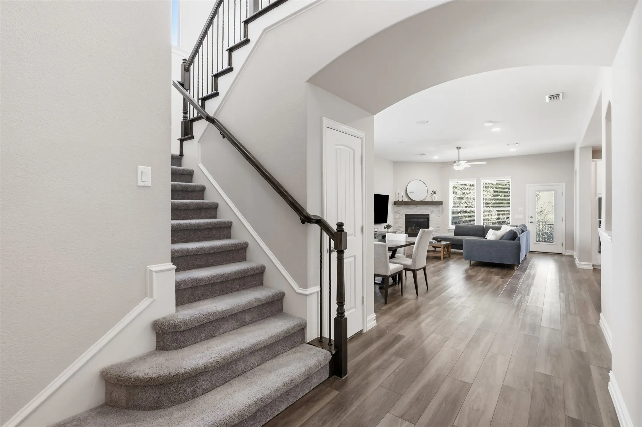 Single Family Residence For Sale in Collin County , 1851 Peace Place, Wylie, Texas 75098, 4 Bedroom, 4 Bathroom, 2 Garage spaces, 3,311 Sqft, built in 2022, mls#21337519, Real Estate Agent in Wylie, Homes For Sale in Collin county, Homes For Sale in Wylie, Realtor in Wylie Texas, Real Estate Brokerage Independent Realty Texas, Luminita Cordes Realtor