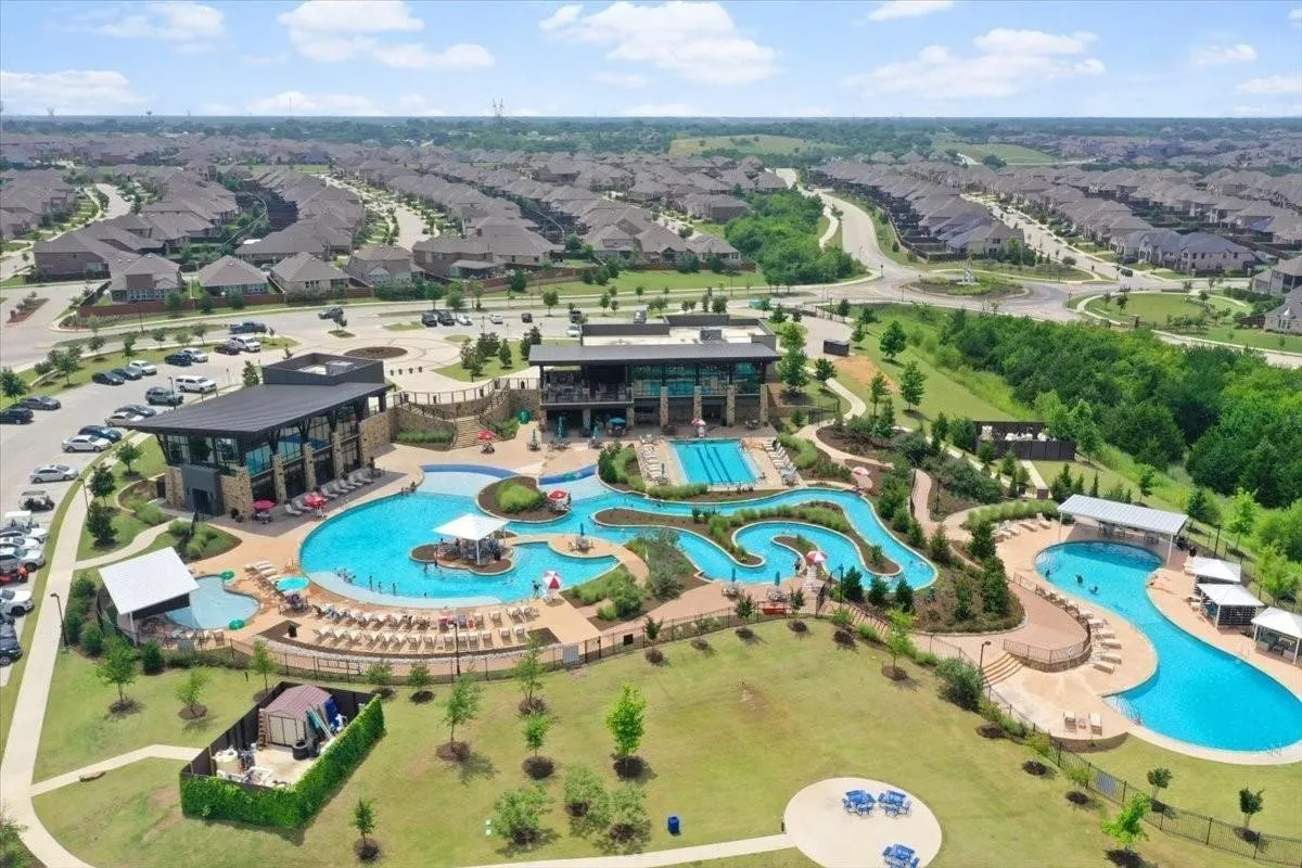 HOA Pools