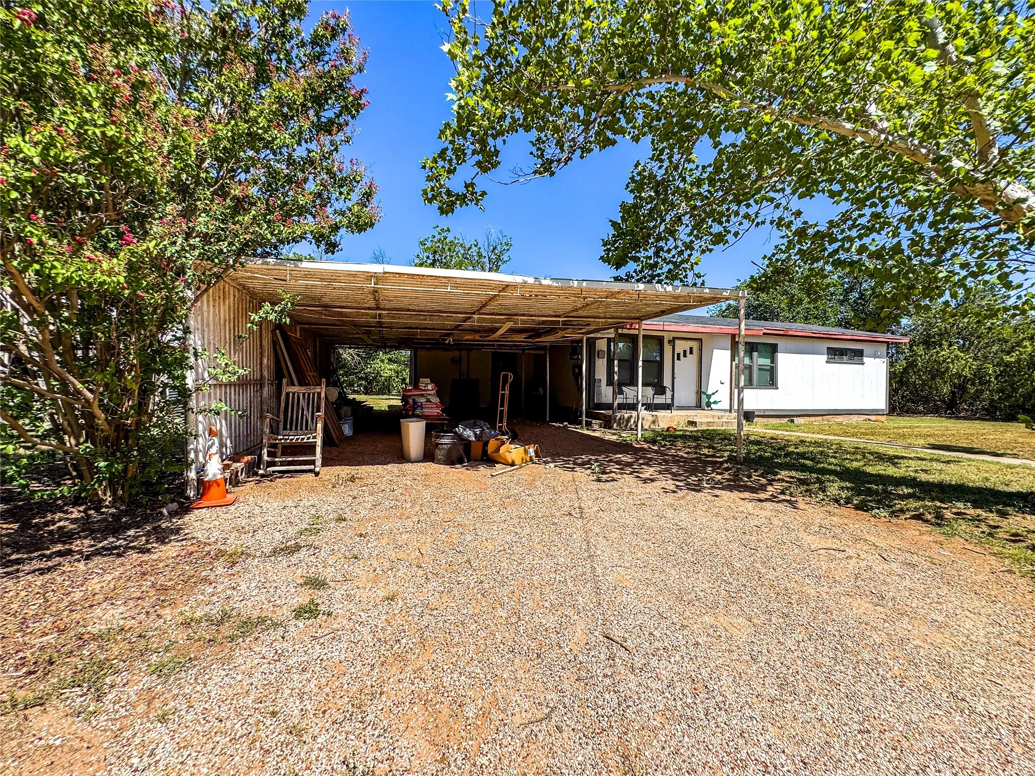 Single Family Residence For Sale in Haskell County , 1207 Taylor Avenue, Rule, Texas 79547, 2 Bedroom, 1 Bathroom, Garage spaces, 1,245 Sqft, built in 1957, mls#21342652, Real Estate Agent in Rule, Homes For Sale in Haskell county, Homes For Sale in Rule, Realtor in Rule Texas, Real Estate Brokerage Independent Realty Texas, Luminita Cordes Realtor