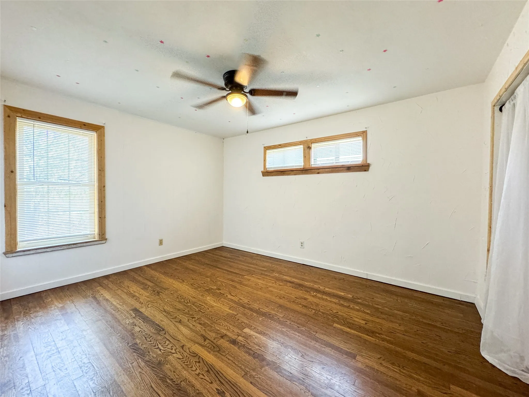 Single Family Residence For Sale in Haskell County , 1207 Taylor Avenue, Rule, Texas 79547, 2 Bedroom, 1 Bathroom, Garage spaces, 1,245 Sqft, built in 1957, mls#21342652, Real Estate Agent in Rule, Homes For Sale in Haskell county, Homes For Sale in Rule, Realtor in Rule Texas, Real Estate Brokerage Independent Realty Texas, Luminita Cordes Realtor