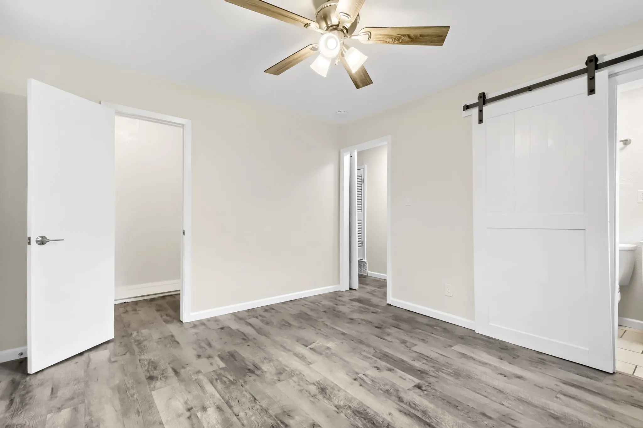 Single Family Residence For Sale in Tarrant County , 4812 Grove Street, North Richland Hills, Texas 76180, 3 Bedroom, 2 Bathroom, 2 Garage spaces, 2,024 Sqft, built in 1959, mls#21339797, Real Estate Agent in North Richland Hills, Homes For Sale in Tarrant county, Homes For Sale in North Richland Hills, Realtor in North Richland Hills Texas, Real Estate Brokerage Independent Realty Texas, Luminita Cordes Realtor