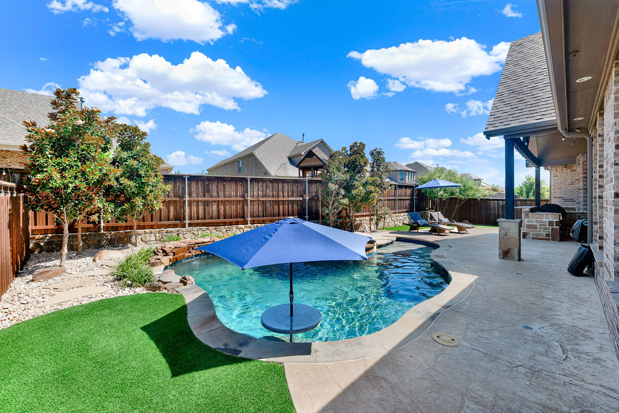 Single Family Residence For Sale in Collin County , 7309 River Park Drive, Mc Kinney, Texas 75071, 4 Bedroom, 3 Bathroom, 3 Garage spaces, 3,283 Sqft, built in 2016, mls#21342913, Real Estate Agent in Mc Kinney, Homes For Sale in Collin county, Homes For Sale in Mc Kinney, Realtor in Mc Kinney Texas, Real Estate Brokerage Independent Realty Texas, Luminita Cordes Realtor