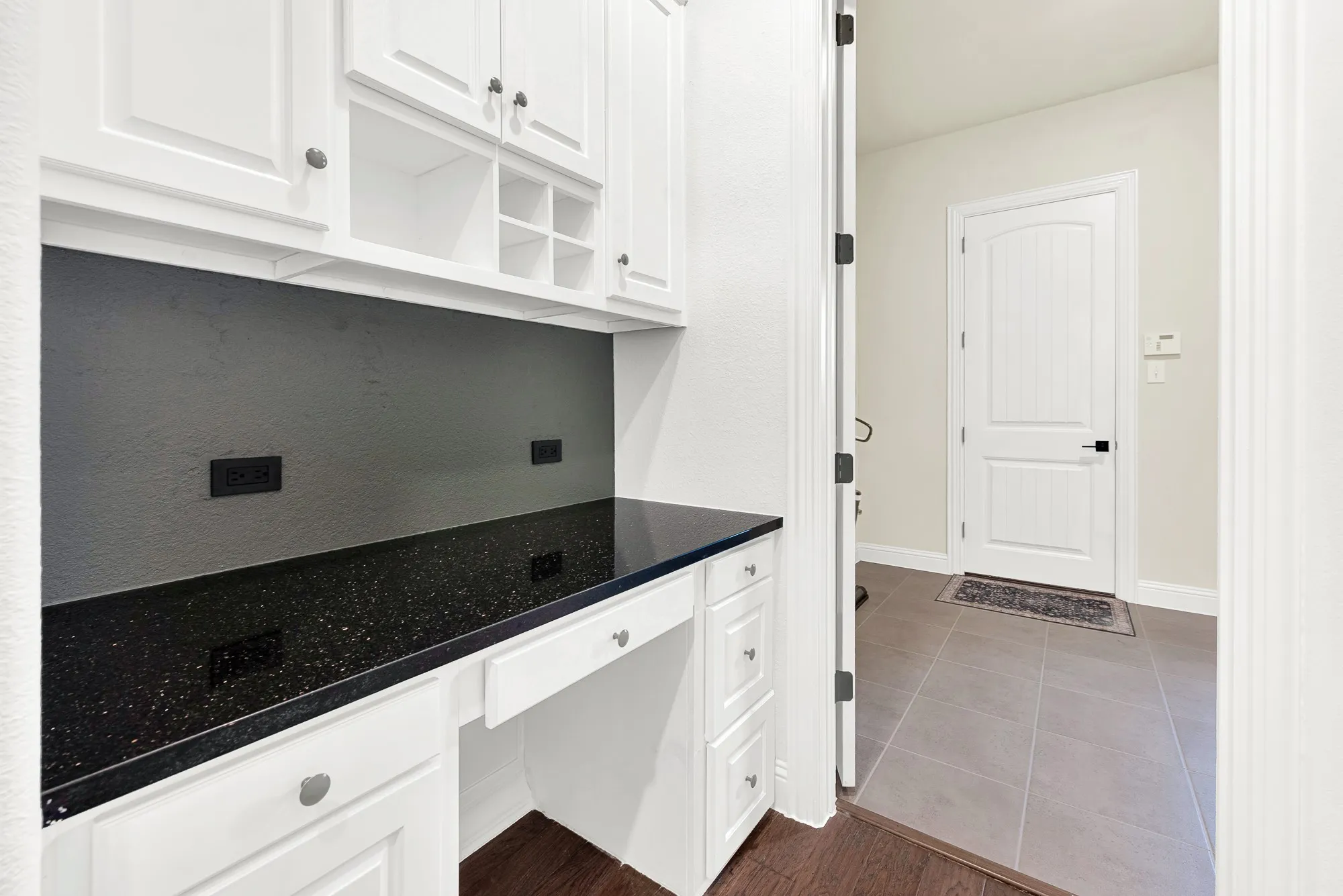 Single Family Residence For Sale in Collin County , 7309 River Park Drive, Mc Kinney, Texas 75071, 4 Bedroom, 3 Bathroom, 3 Garage spaces, 3,283 Sqft, built in 2016, mls#21342913, Real Estate Agent in Mc Kinney, Homes For Sale in Collin county, Homes For Sale in Mc Kinney, Realtor in Mc Kinney Texas, Real Estate Brokerage Independent Realty Texas, Luminita Cordes Realtor