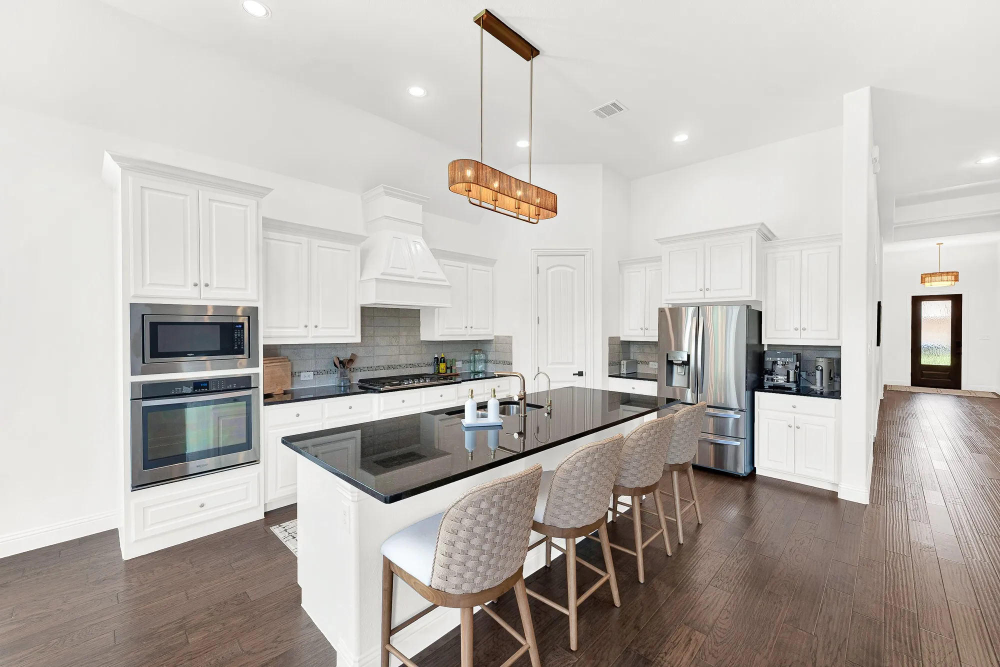 Single Family Residence For Sale in Collin County , 7309 River Park Drive, Mc Kinney, Texas 75071, 4 Bedroom, 3 Bathroom, 3 Garage spaces, 3,283 Sqft, built in 2016, mls#21342913, Real Estate Agent in Mc Kinney, Homes For Sale in Collin county, Homes For Sale in Mc Kinney, Realtor in Mc Kinney Texas, Real Estate Brokerage Independent Realty Texas, Luminita Cordes Realtor
