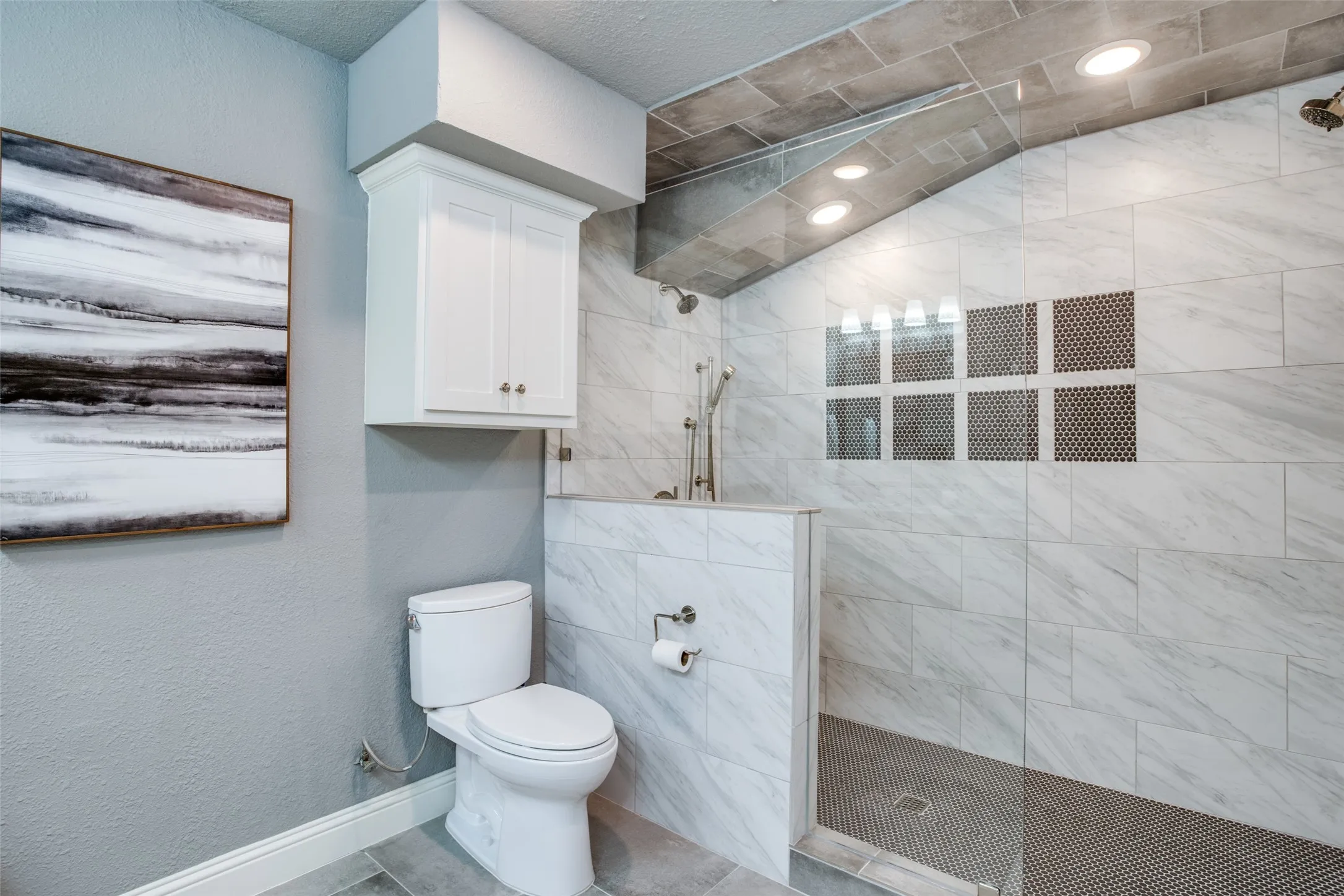 Single Family Residence For Sale in Henderson County , 150 Bayside Circle, Malakoff, Texas 75148, 4 Bedrooms, 3 Bathrooms, 2 Garage spaces, 1,920 Sqft, built in 1977, Price $895,000, mls#21342854, Real Estate Agent in Malakoff, Homes For Sale in Henderson county, Homes For Sale in Malakoff, Realtor in Malakoff Texas, Real Estate Brokerage Independent Realty Texas, Luminita Cordes Realtor