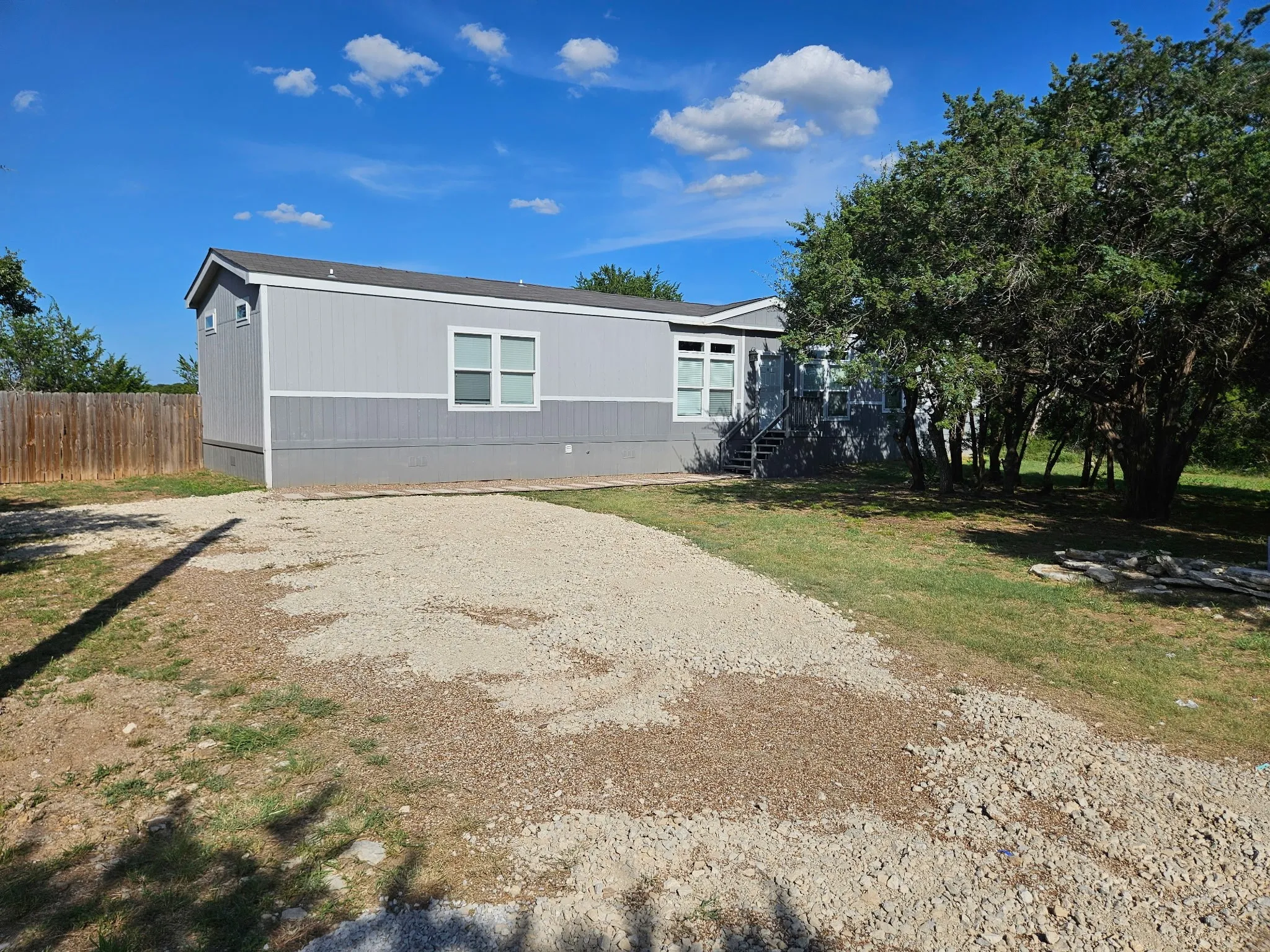 Manufactured Home For Sale in Parker County , 4903 Chisholm Trail, Weatherford, Texas 76087, 2 Bedroom, 2 Bathroom, Garage spaces, 1,330 Sqft, built in 2022, mls#21343001, Real Estate Agent in Weatherford, Homes For Sale in Parker county, Homes For Sale in Weatherford, Realtor in Weatherford Texas, Real Estate Brokerage Independent Realty Texas, Luminita Cordes Realtor